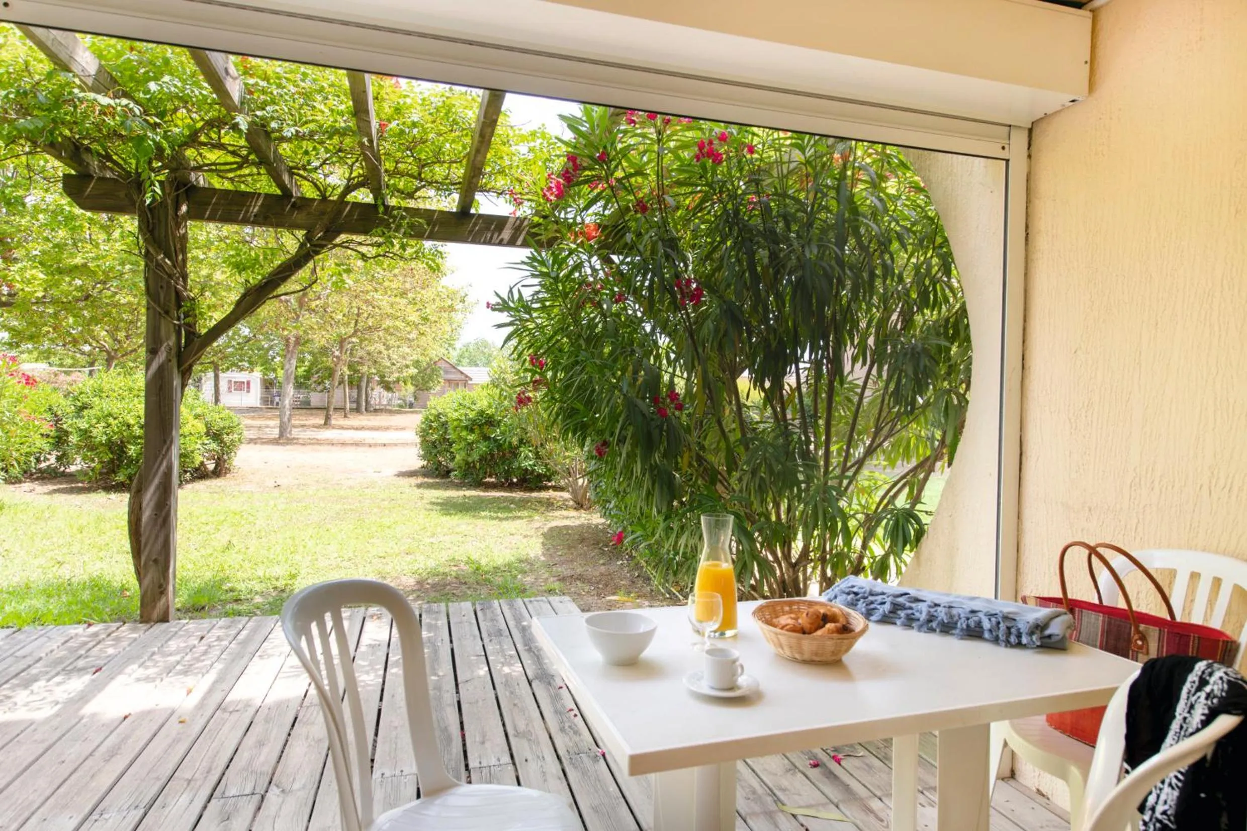 Patio in SOWELL RESIDENCES Les Sablons