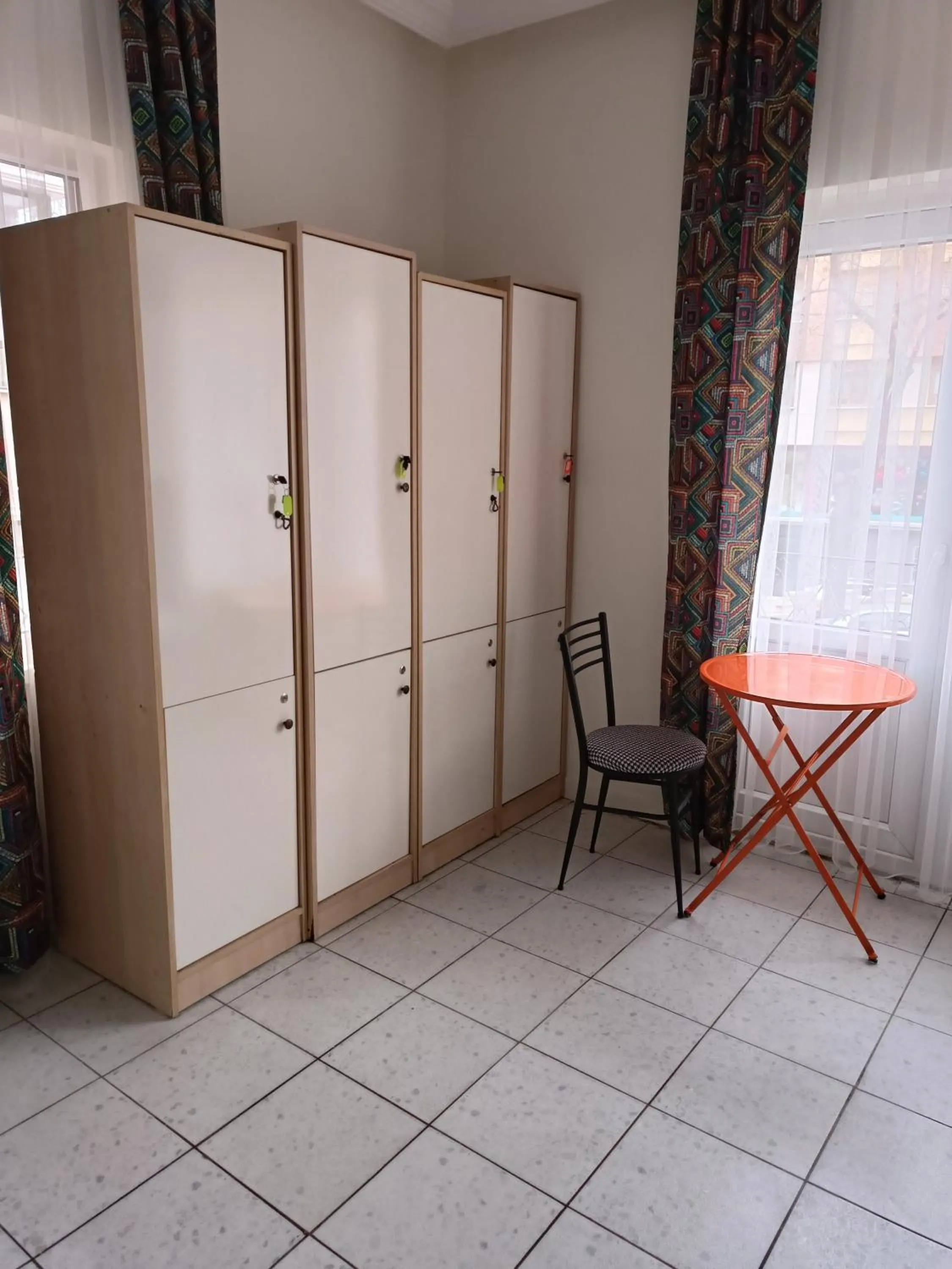 wardrobe in Deeps Hostel Ankara 2