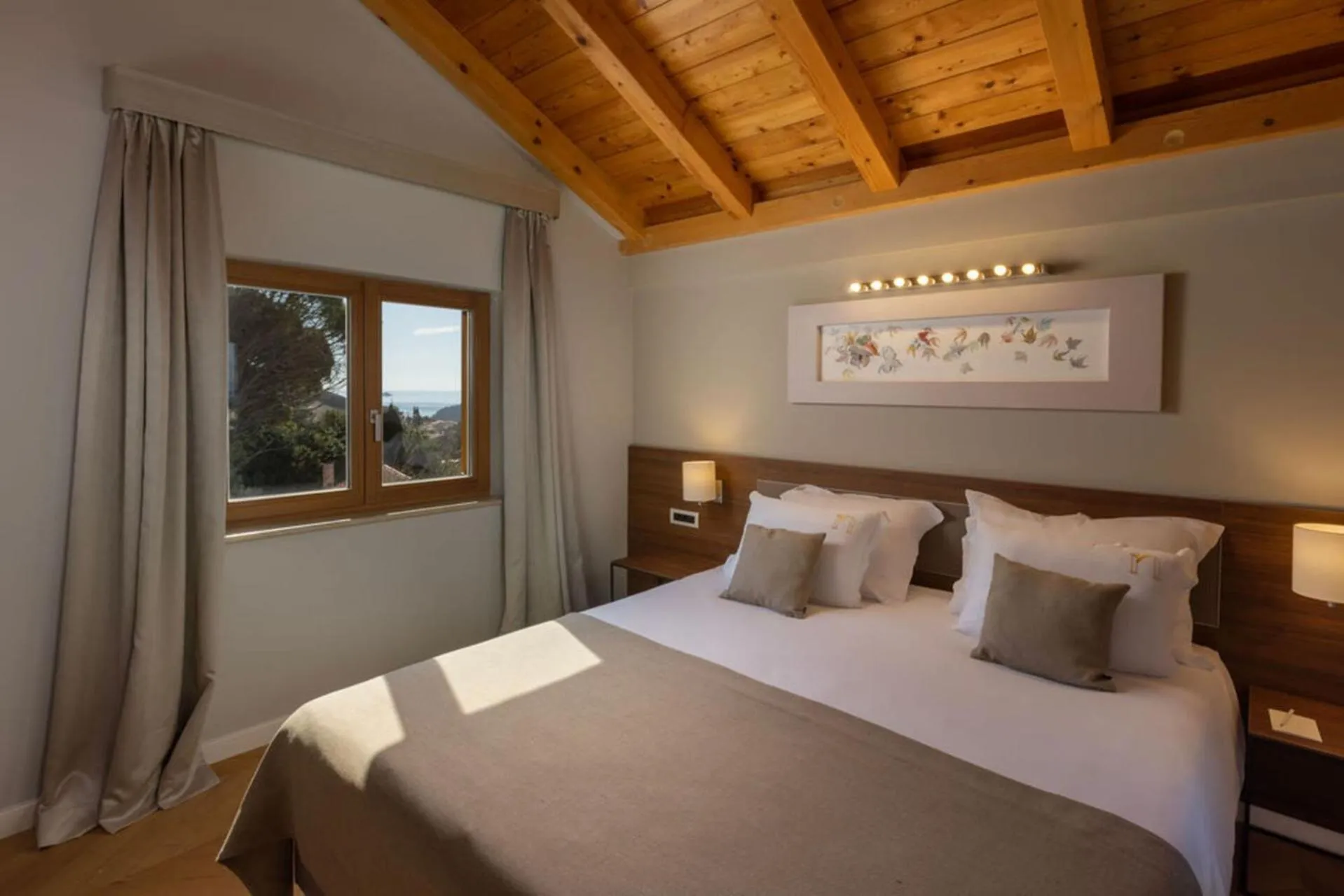 Bedroom, Bed in Palace Natali