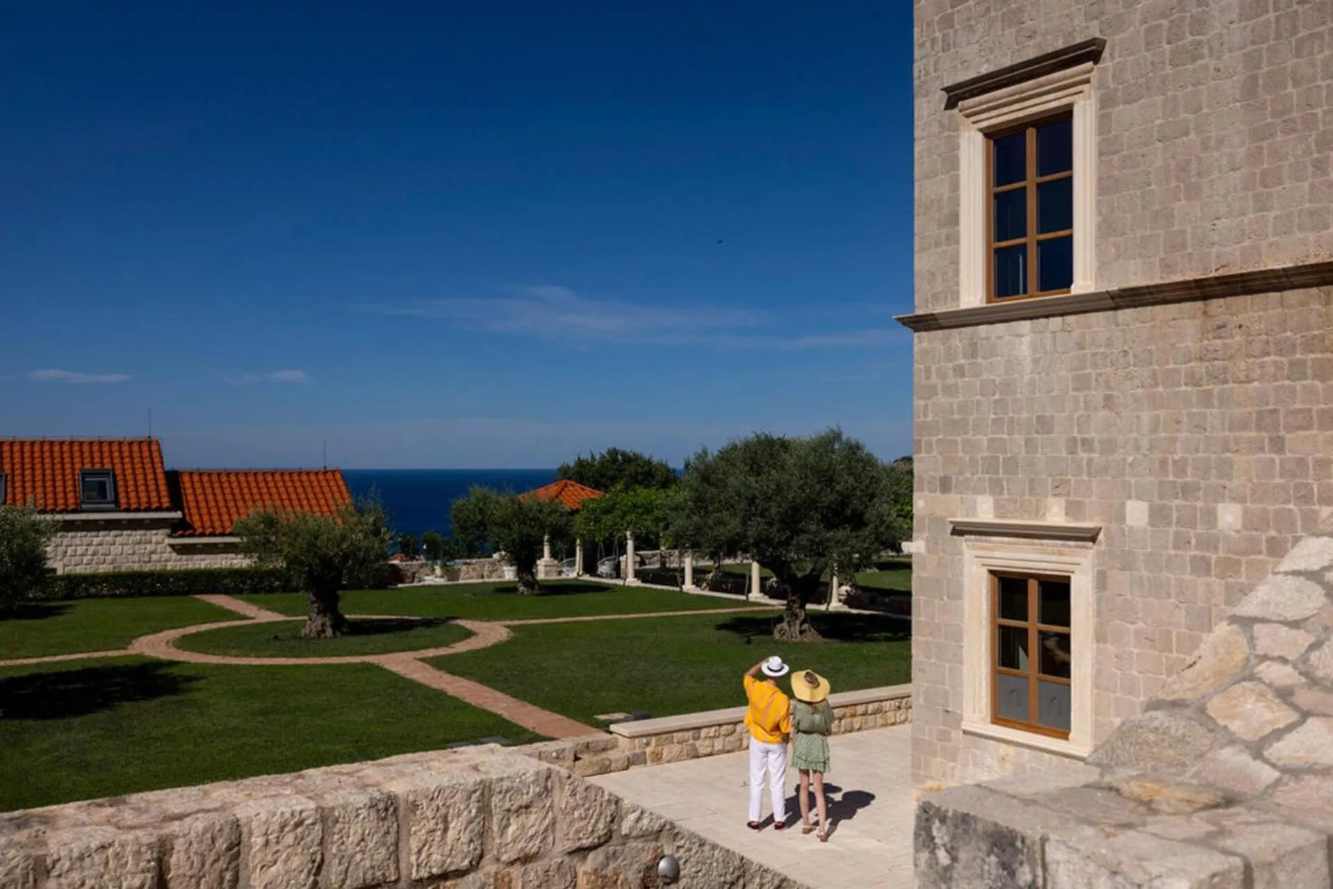 Property building in Palace Natali