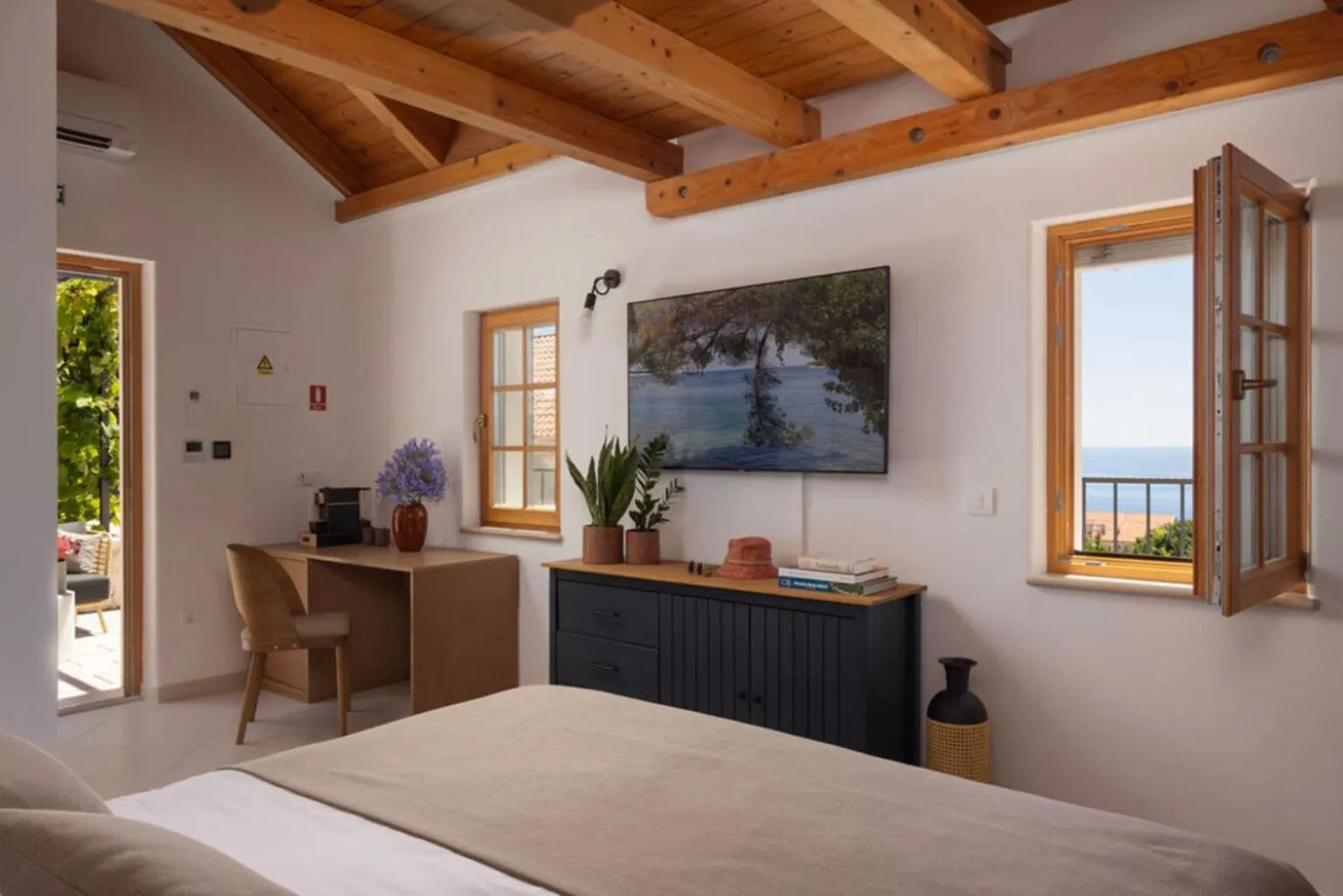 Bedroom, Bed in Palace Natali