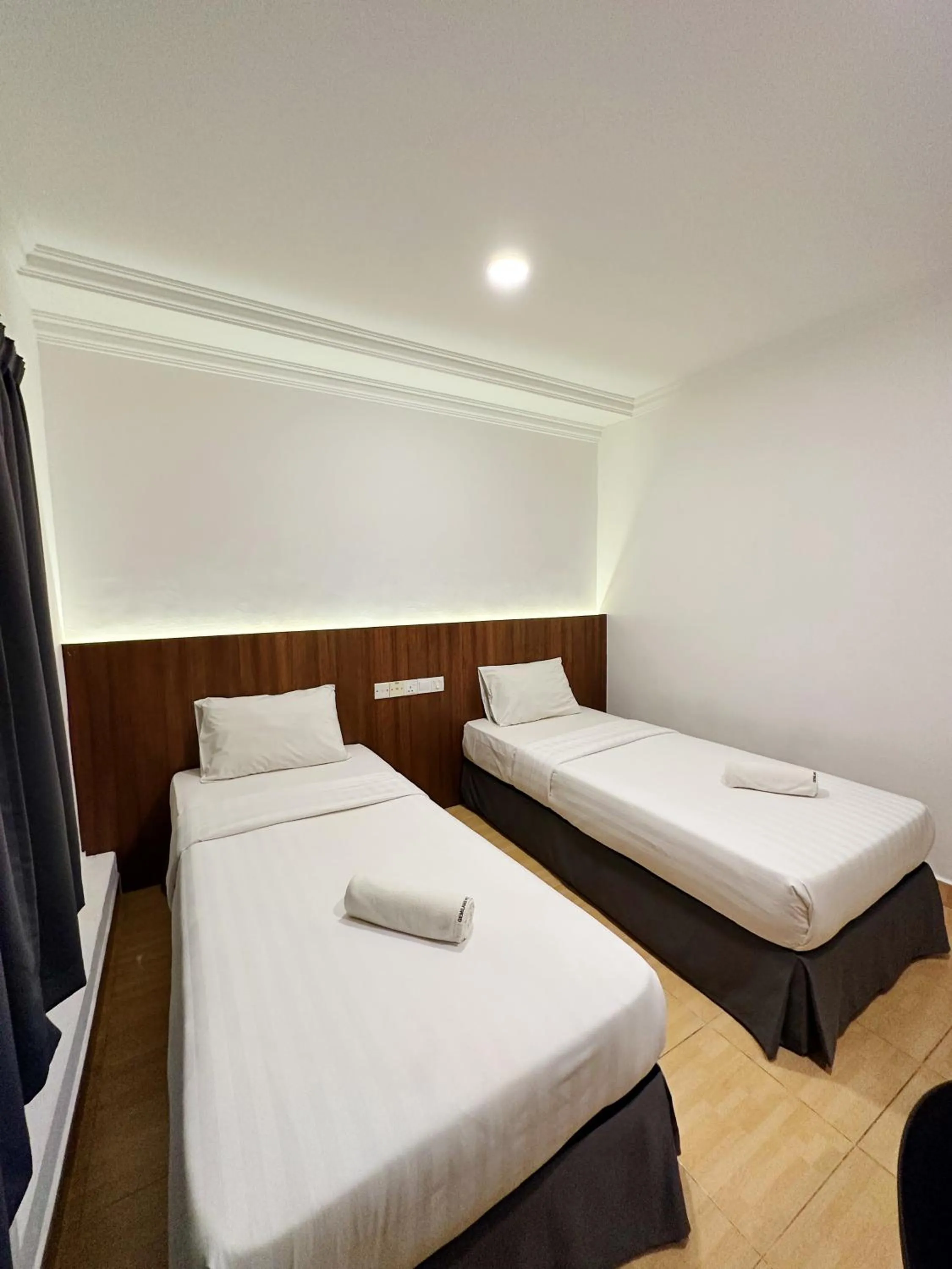 Bedroom, Bed in Gemilang Hotel