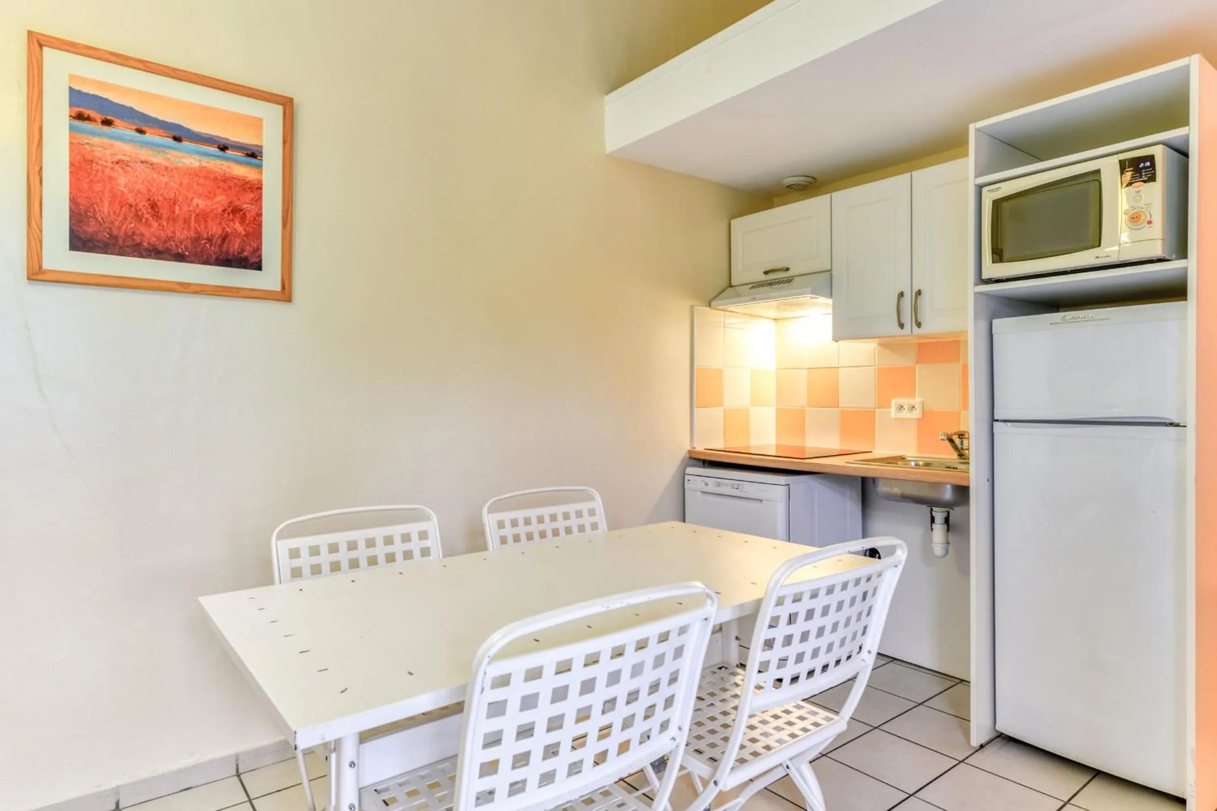 Living room in SOWELL RESIDENCES Les Lauriers Roses