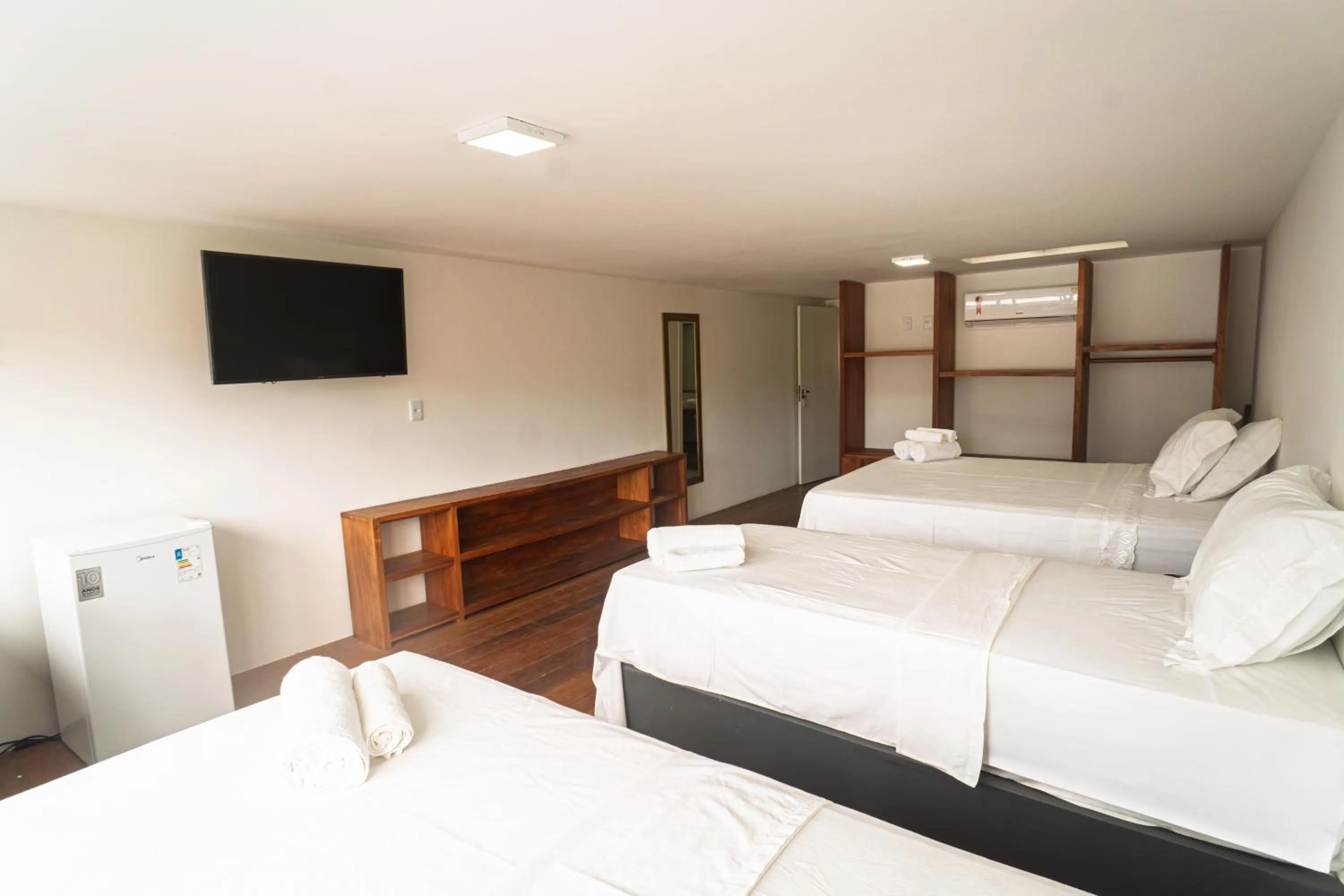 Photo of the whole room, Bed in Brisa do Mar Praia Hotel
