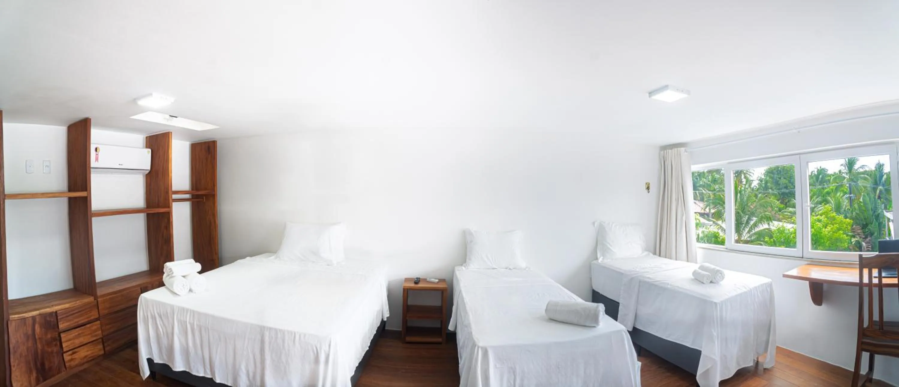 Photo of the whole room, Bed in Brisa do Mar Praia Hotel