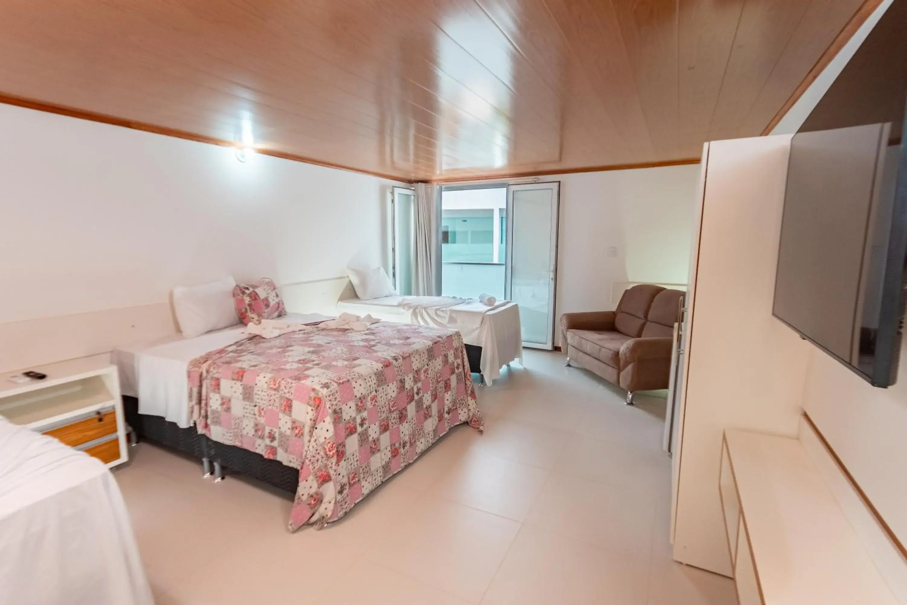 Photo of the whole room, Bed in Brisa do Mar Praia Hotel Photo of the whole room, Bed in Brisa do Mar Praia Hotel