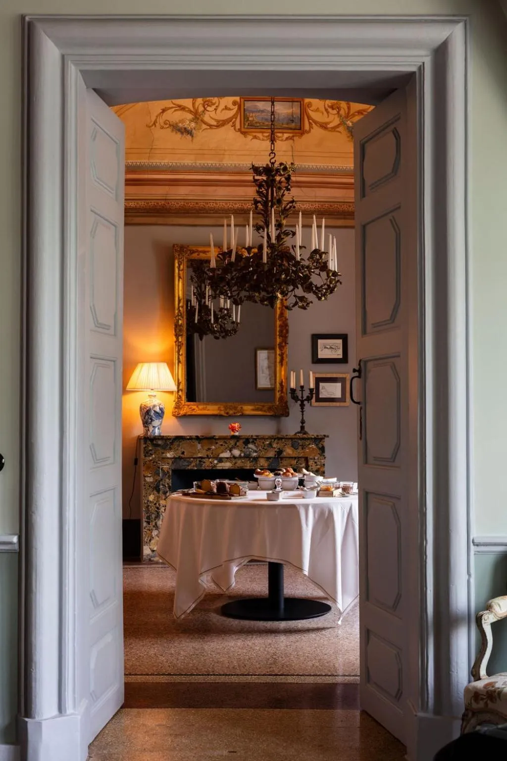 Living room in Château de Collias - Maison de Vacances