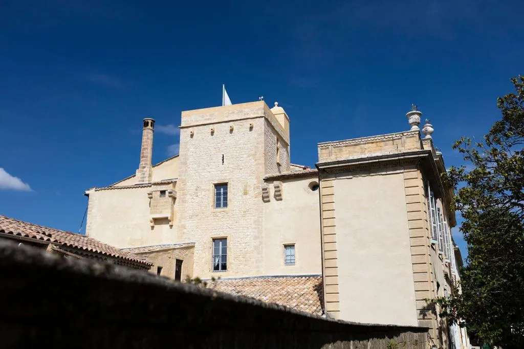 Property building in Château de Collias - Maison de Vacances