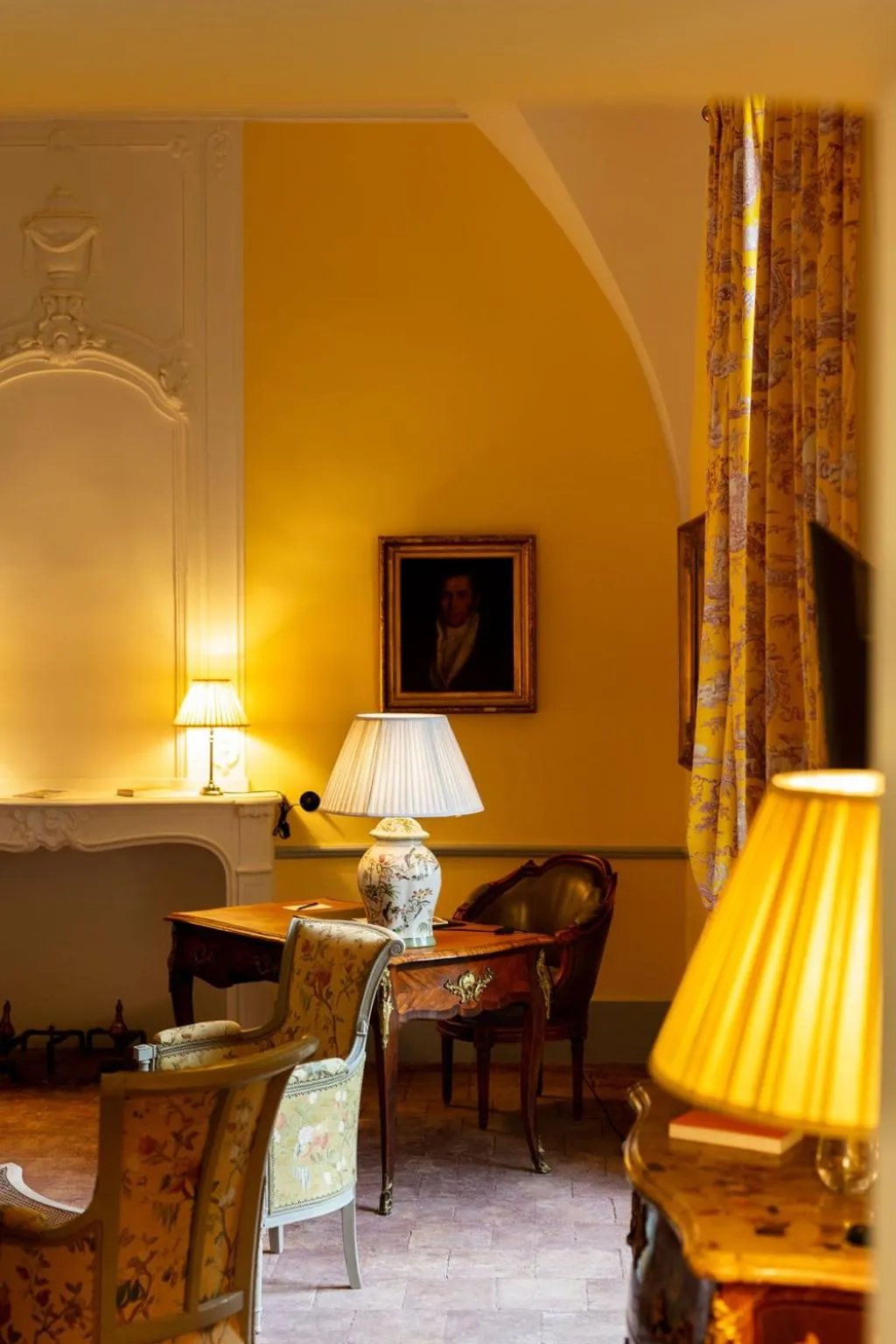 Bedroom in Château de Collias