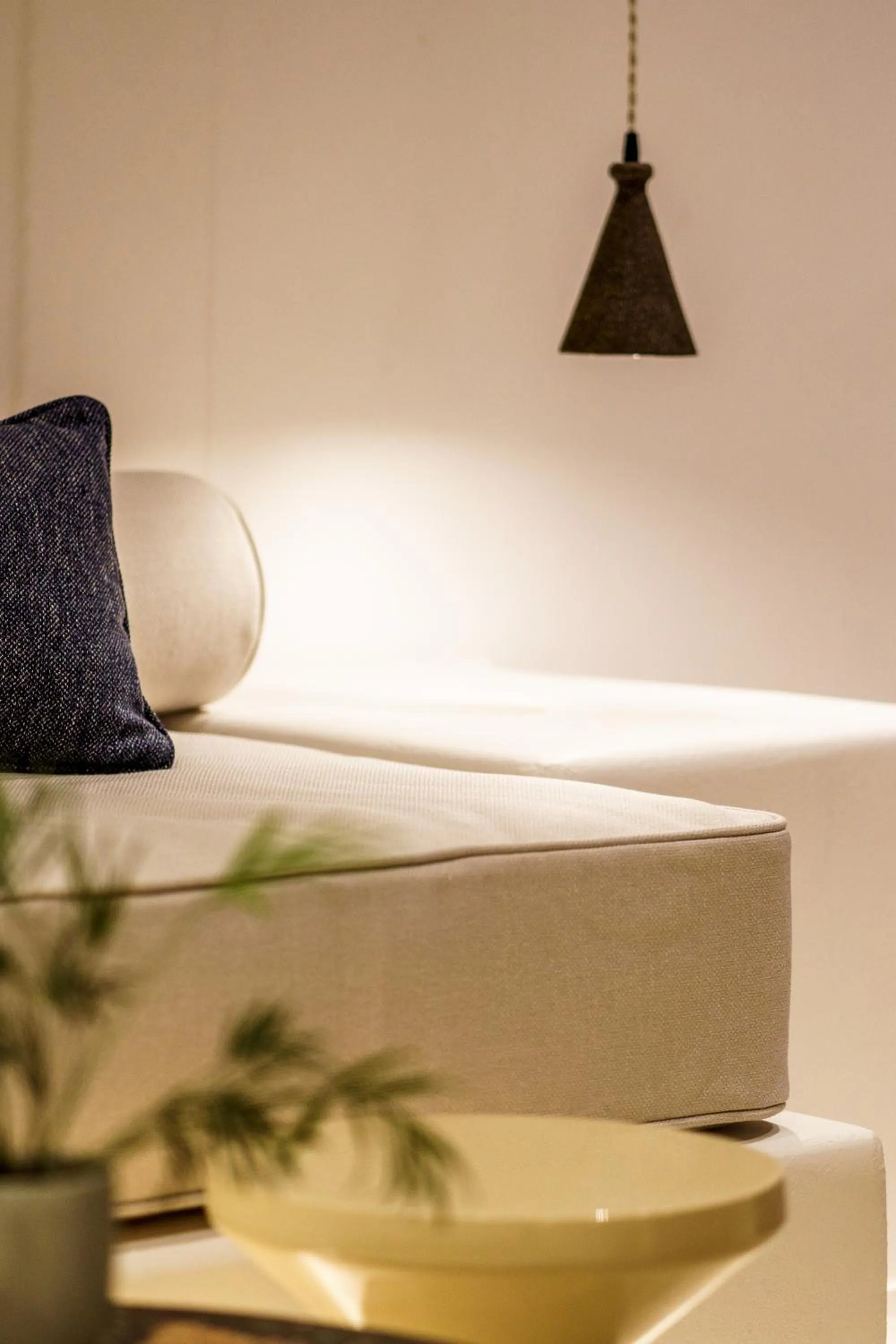 Living room in Pelican Bay Hotel