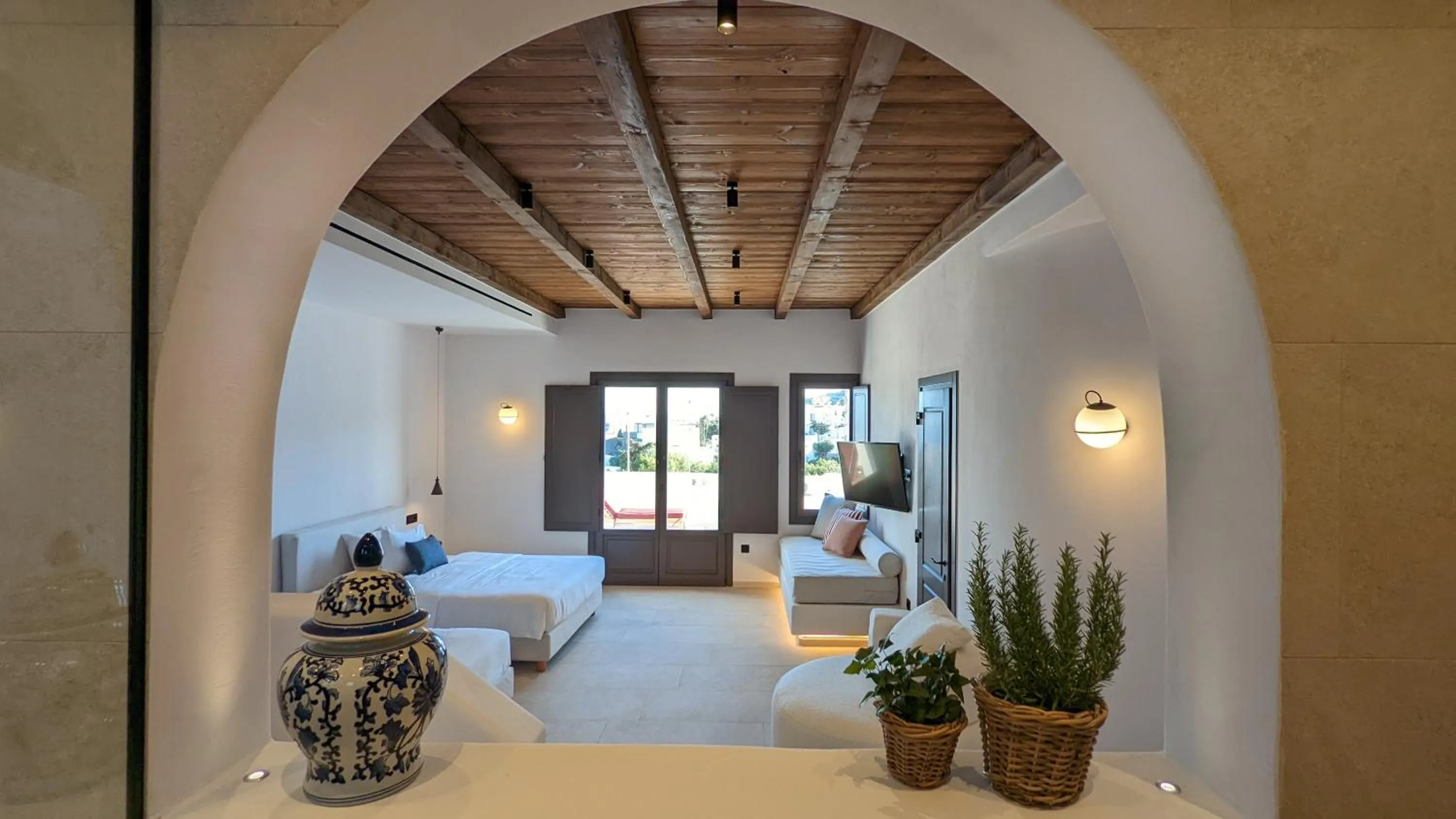 Bed in Pelican Bay Hotel