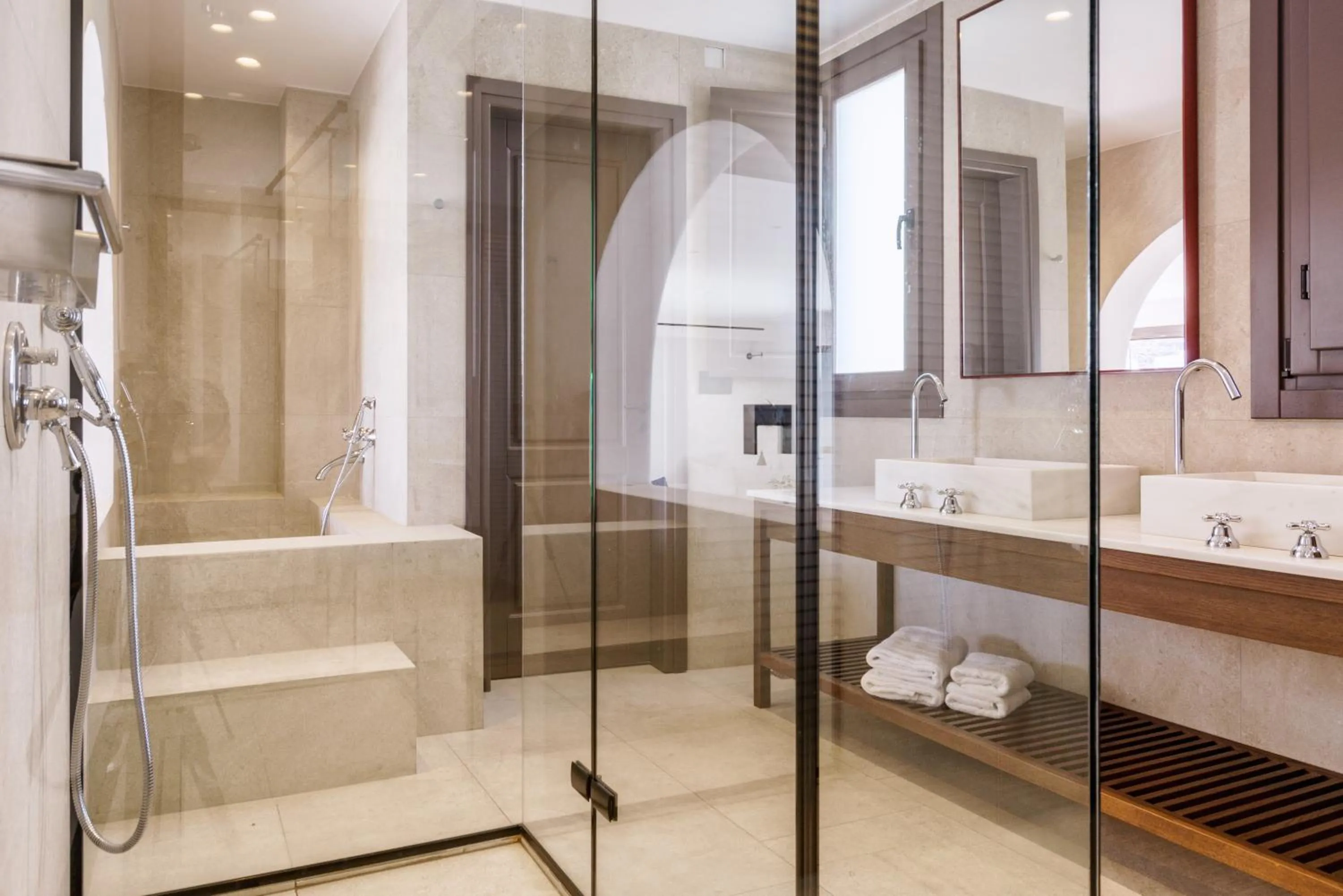 Shower in Pelican Bay Hotel