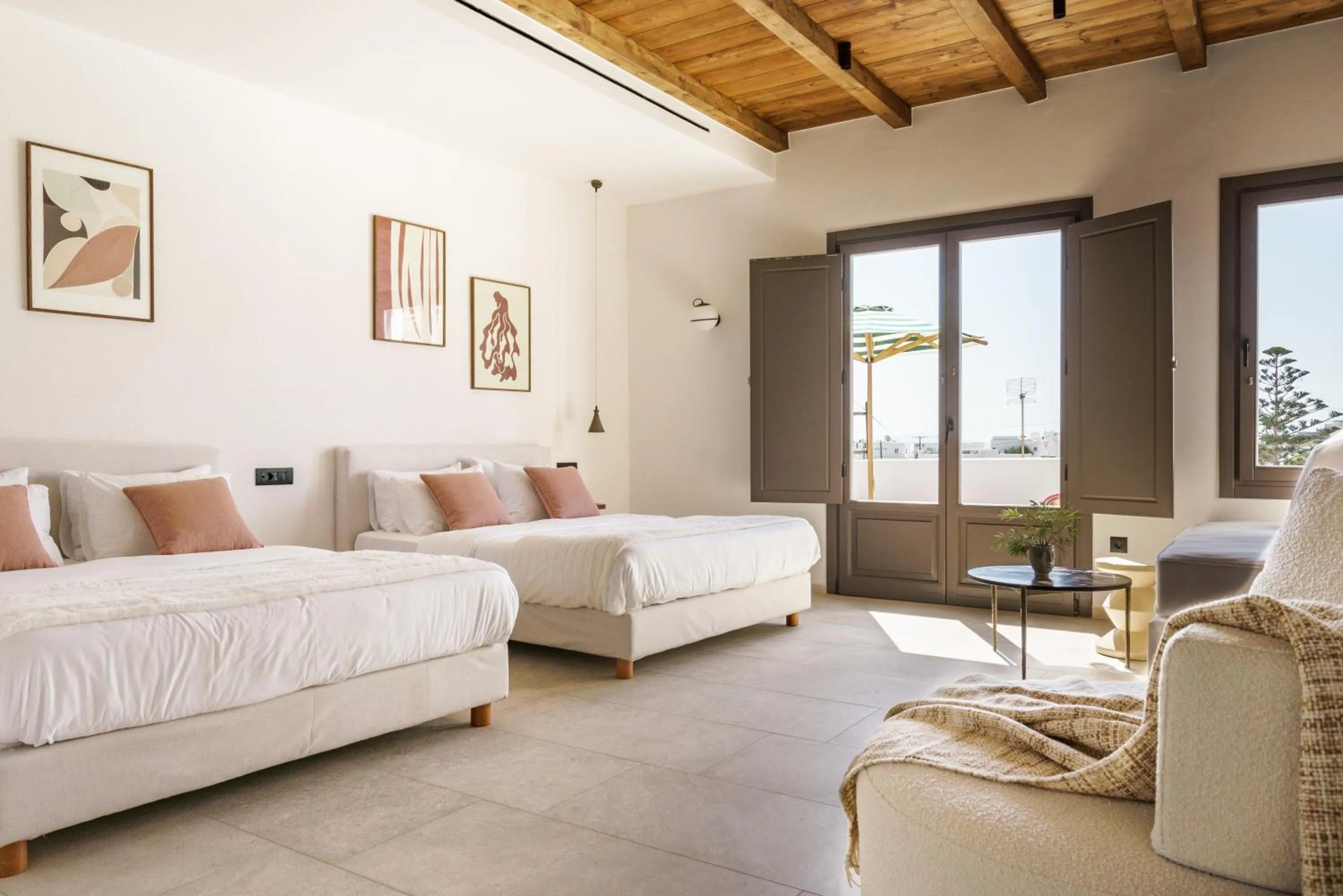 Bed in Pelican Bay Hotel