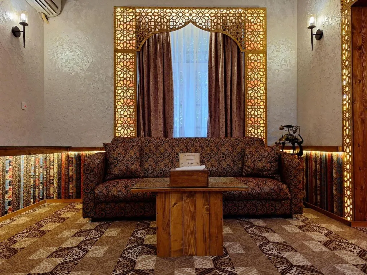 Living room in Qiz Galasi Hotel Baku