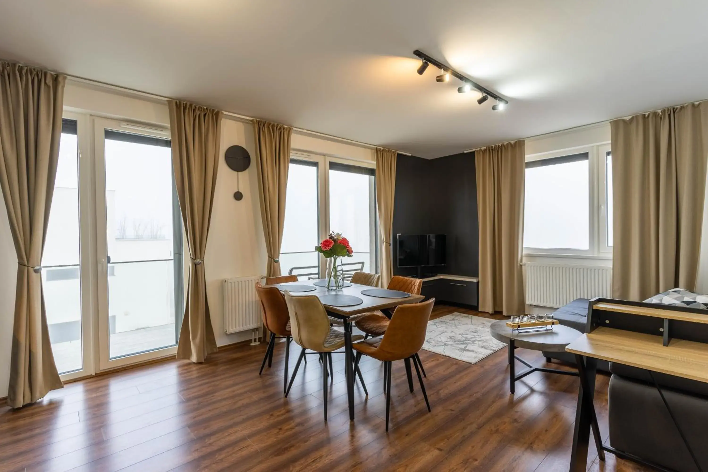 LakeView Apartment 305 Beachfront LakeView Apartment 305 Beachfront