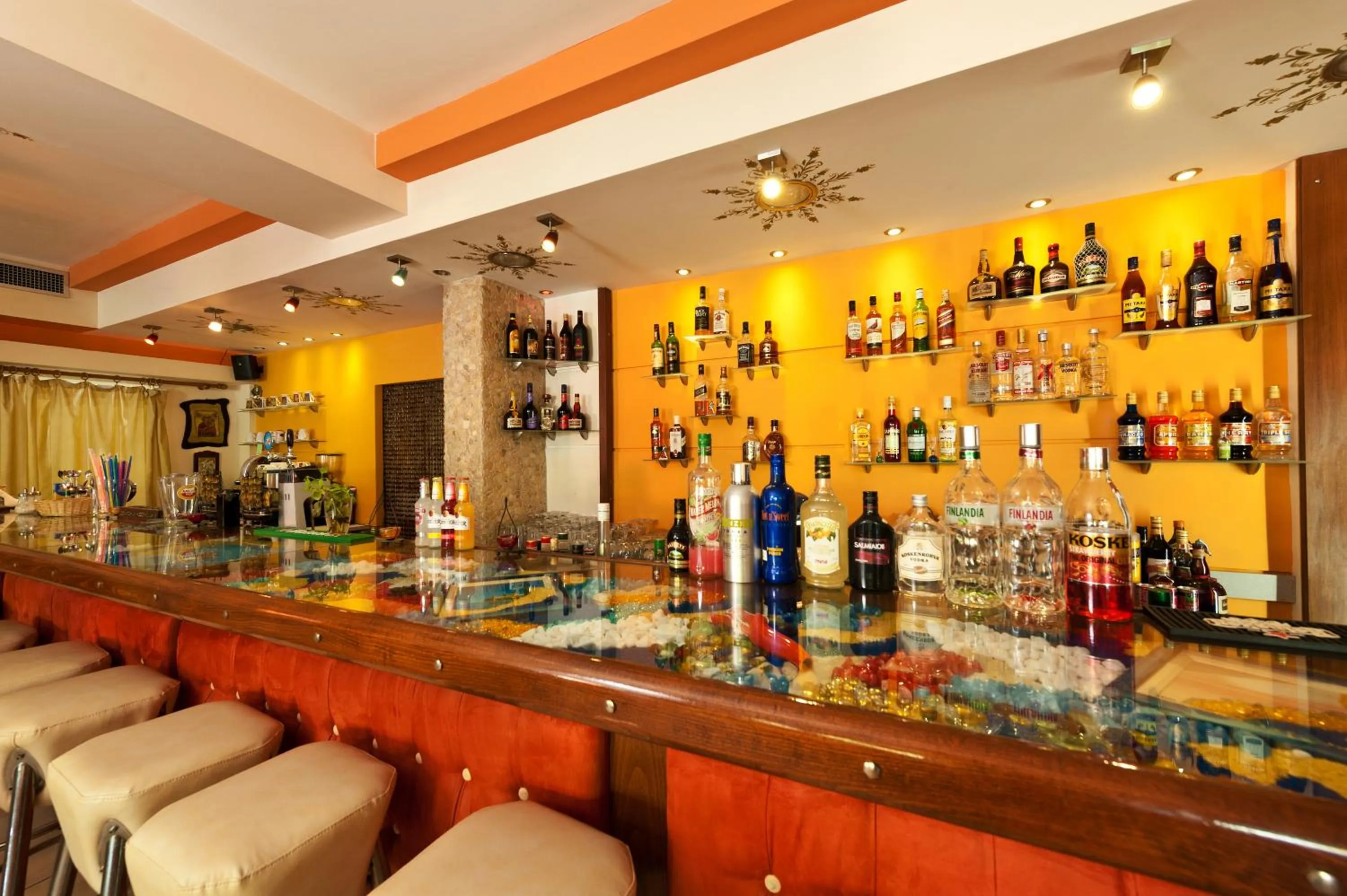 Lounge or bar in Alea Hotel Apartments
