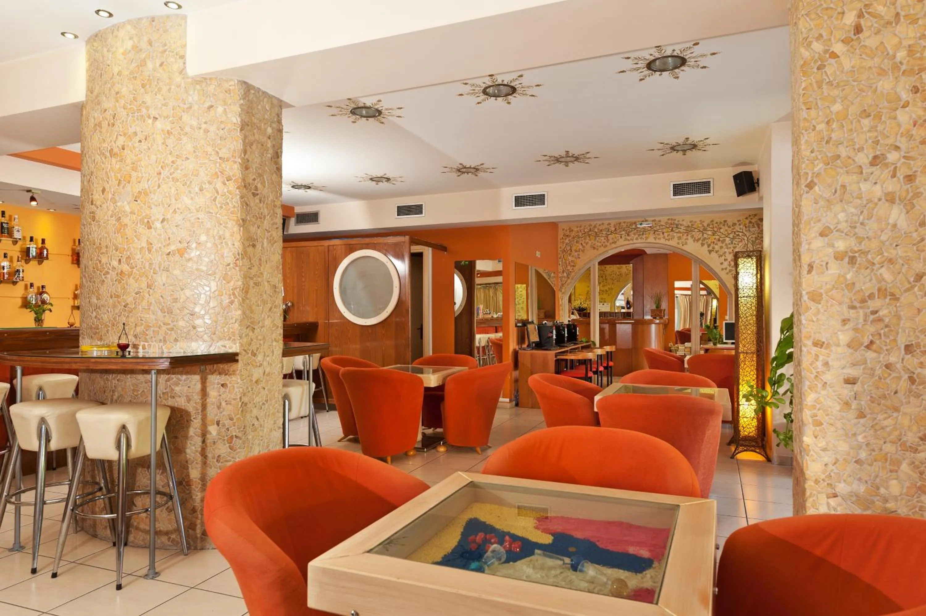 Lounge or bar in Alea Hotel Apartments
