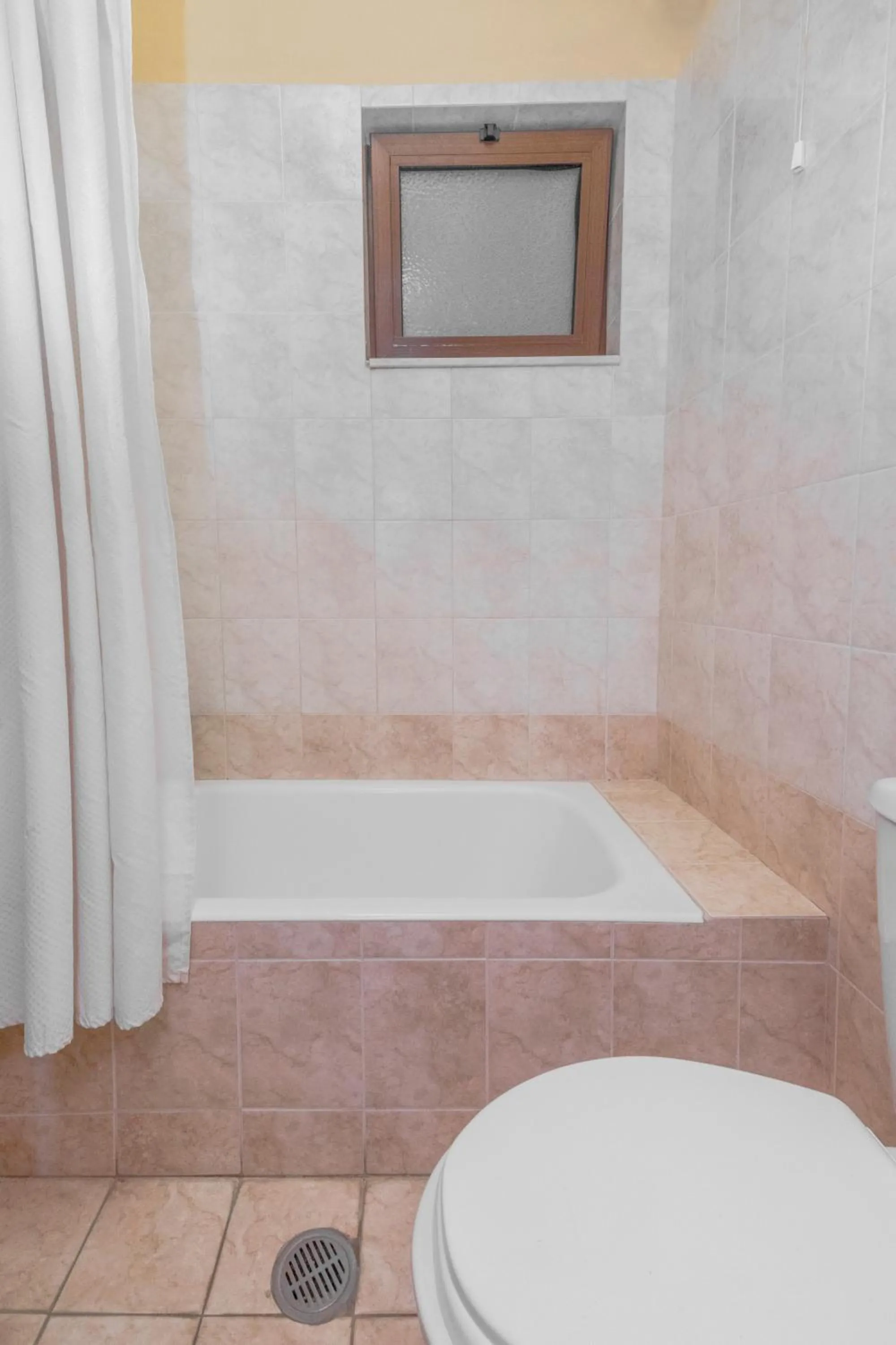 Bathroom in Alea Hotel Apartments