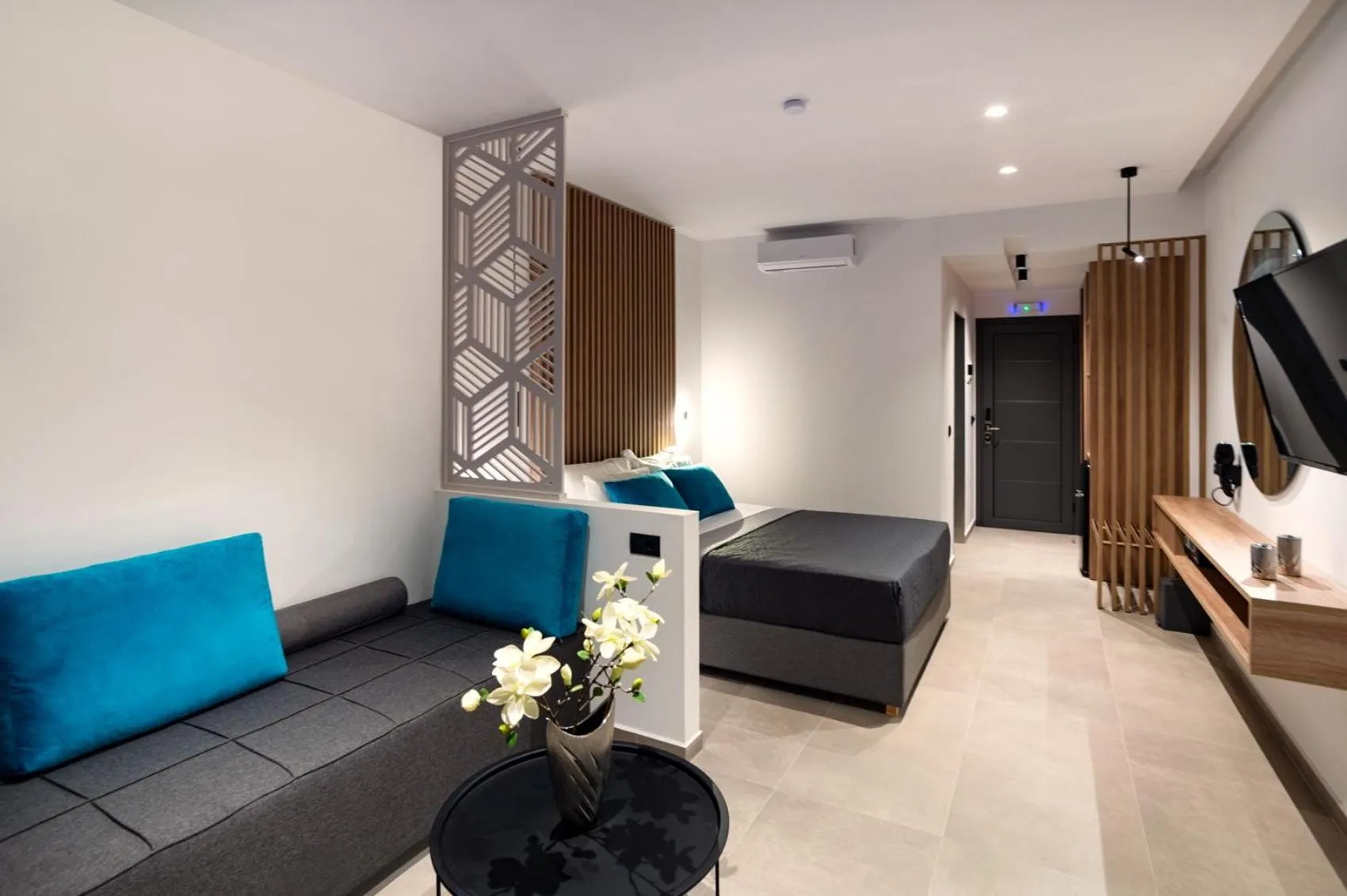 Seating area in Zoes Hotel & Suites