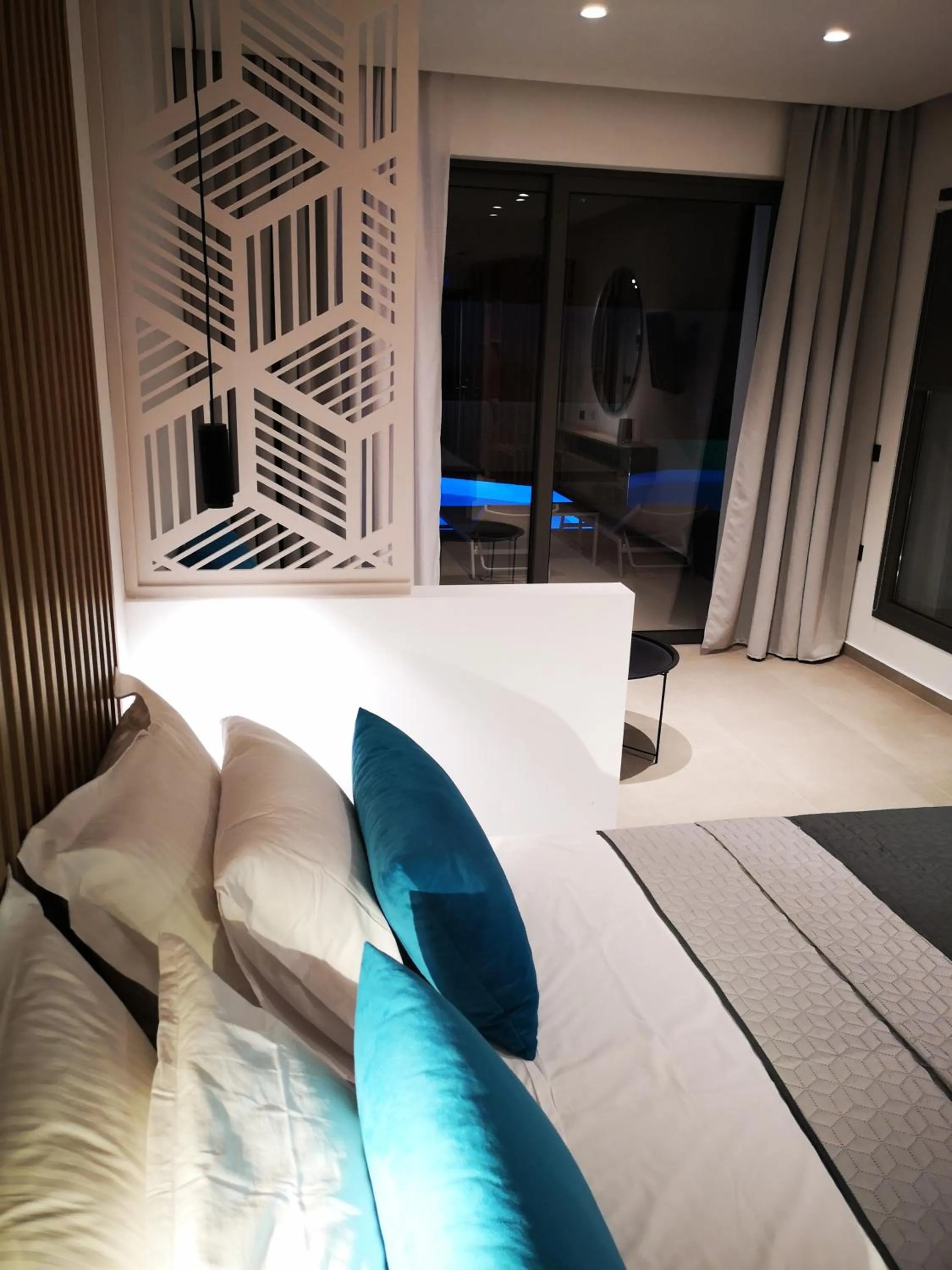 Decorative detail, Bed in Zoes Hotel & Suites