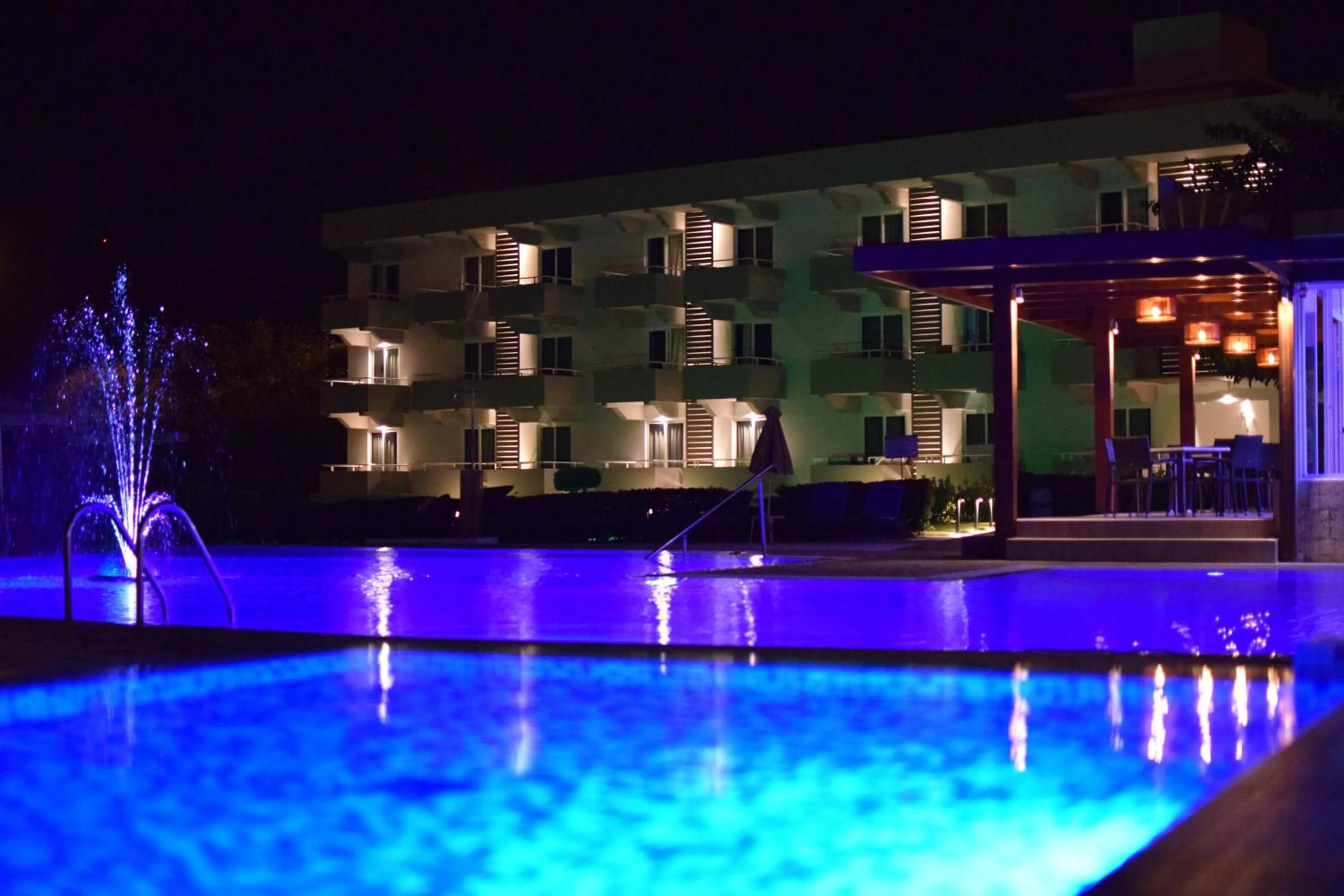 Property building in Zoes Hotel & Suites