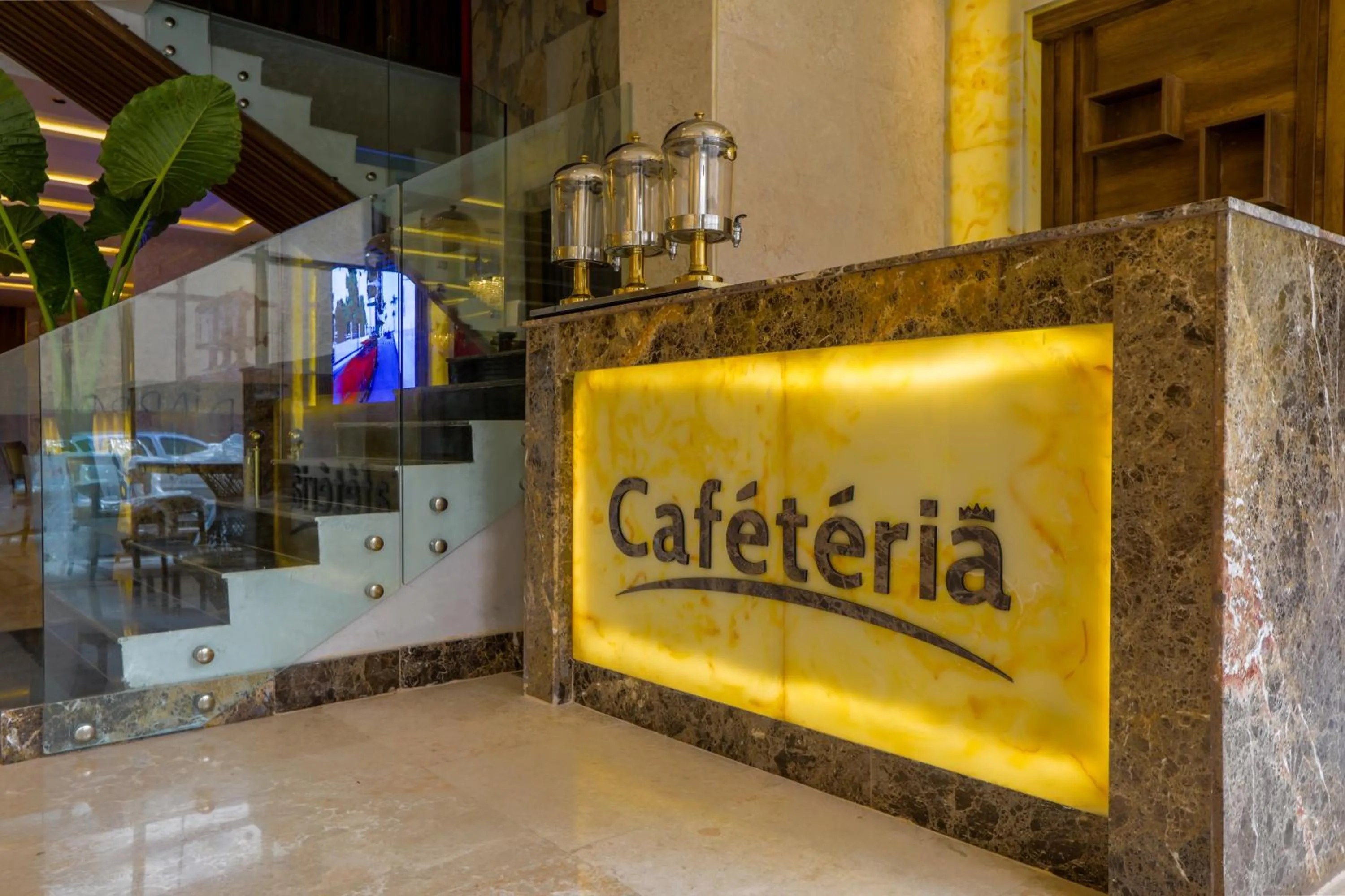 Coffee/tea facilities in Melissa Hotel