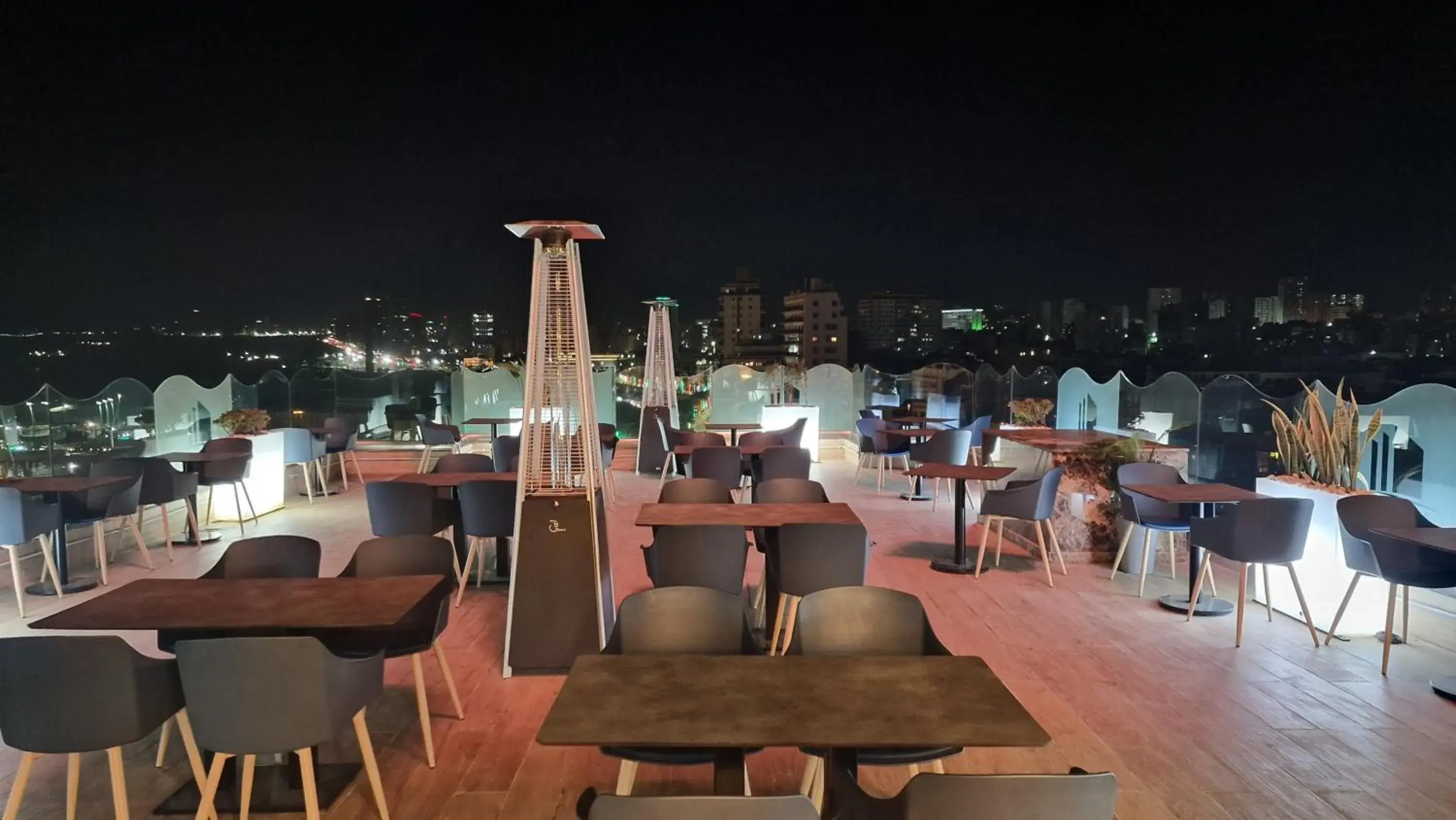 Restaurant/places to eat in Melissa Hotel Restaurant/places to eat in Melissa Hotel