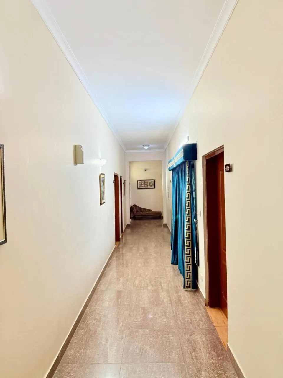 New Pakeeza Hotel
