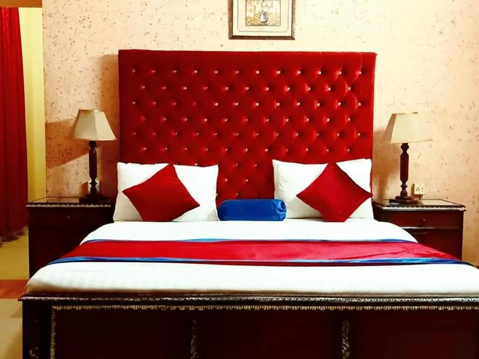 Bed in New Pakeeza Hotel