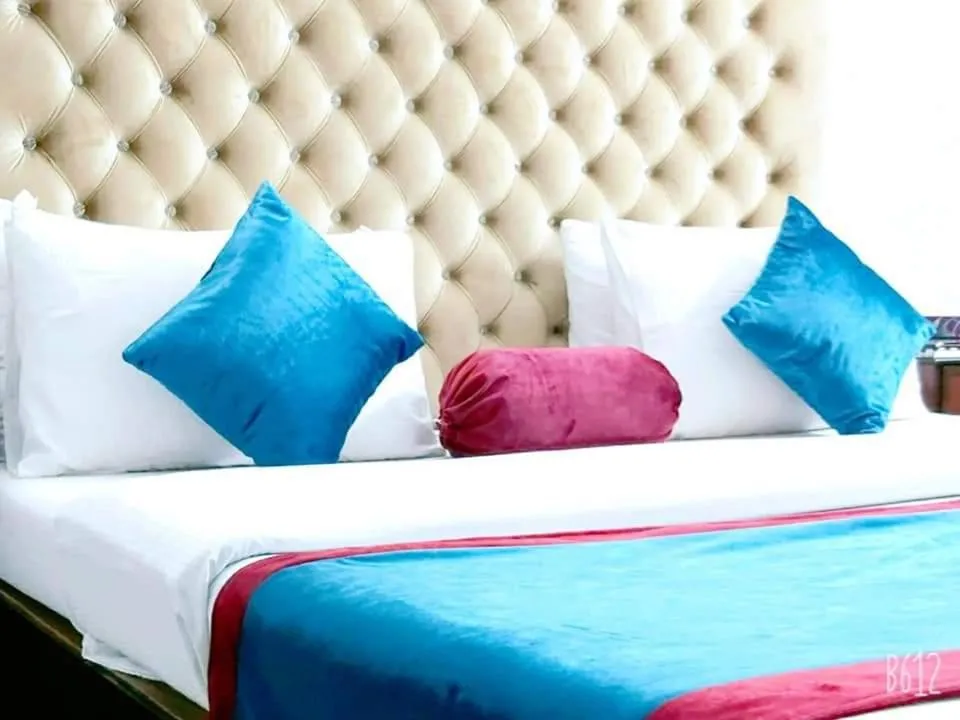 Bed in New Pakeeza Hotel