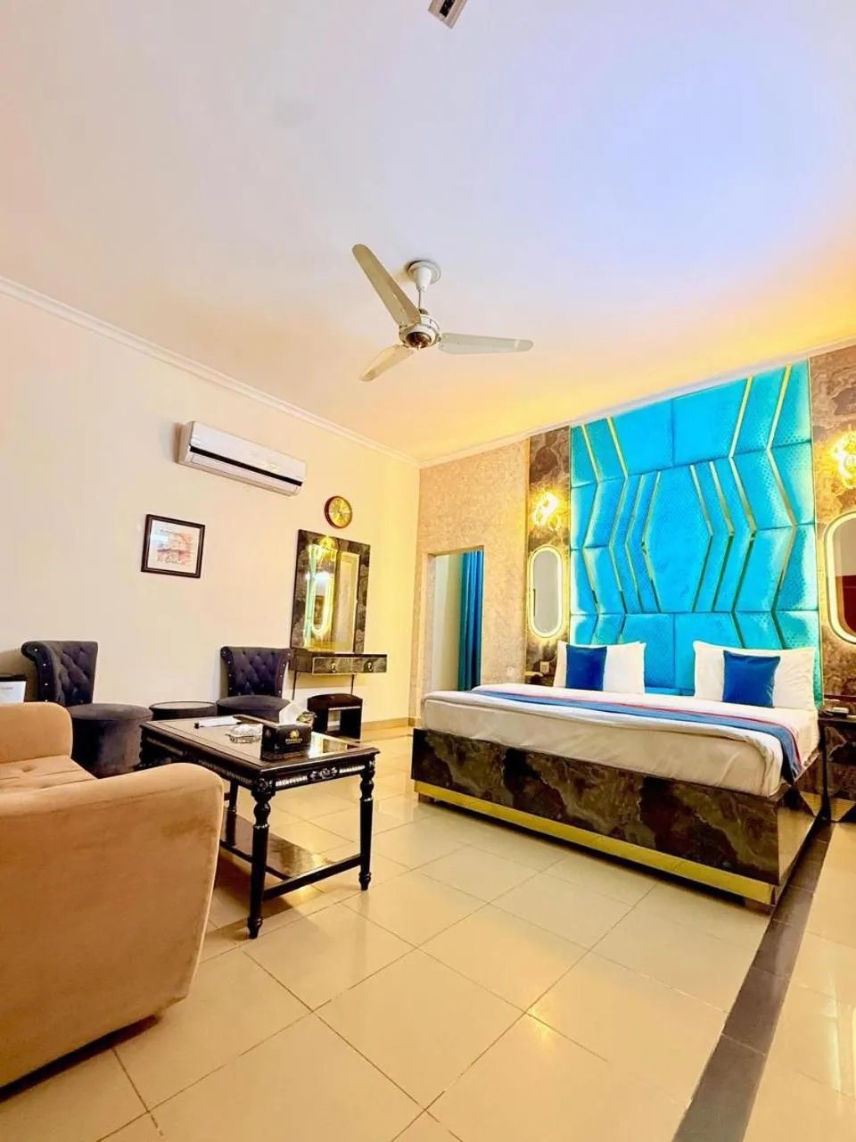 Bed in New Pakeeza Hotel