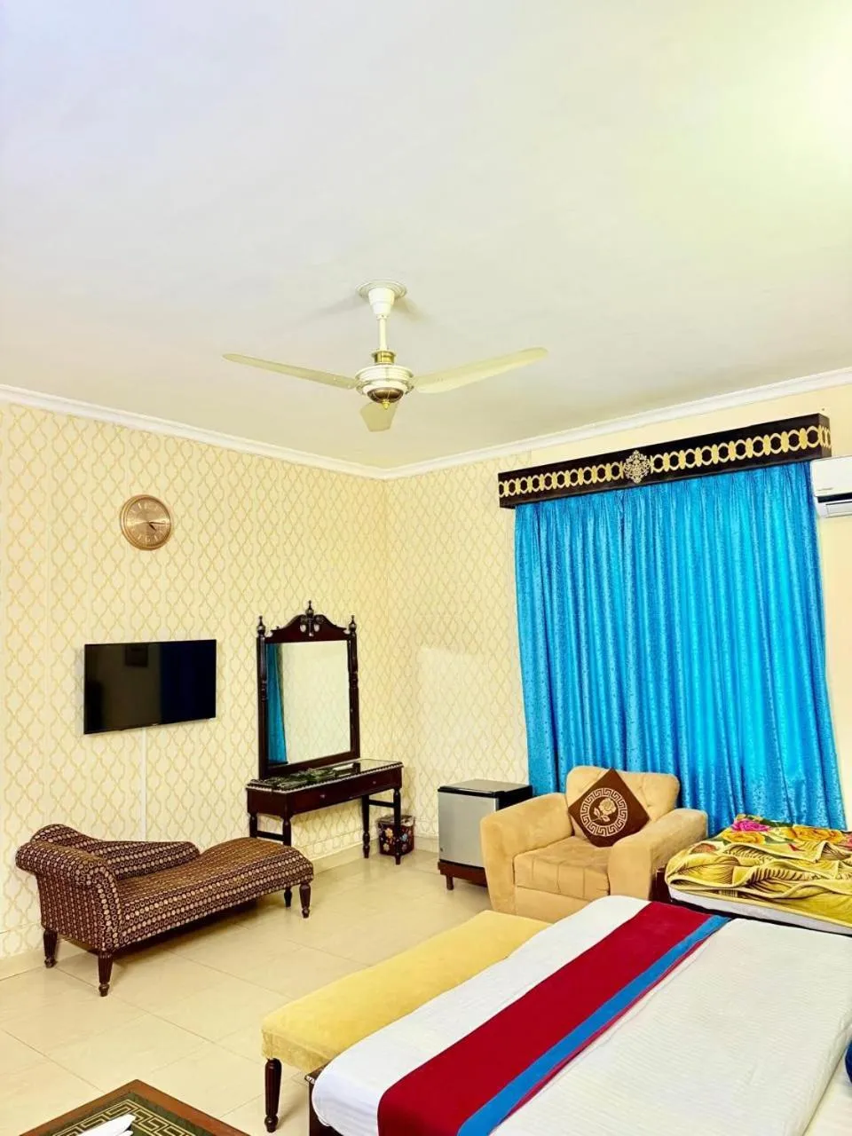Bed in New Pakeeza Hotel
