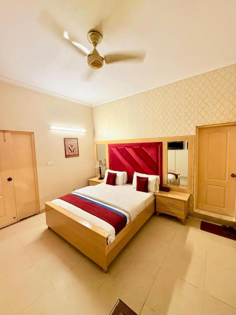 Bed in New Pakeeza Hotel