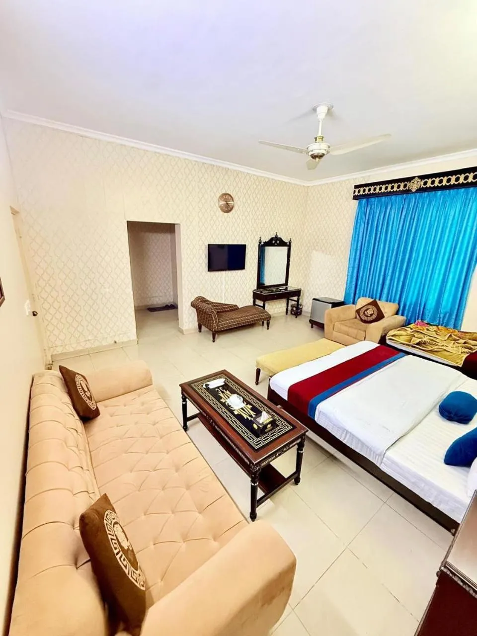 Bed in New Pakeeza Hotel