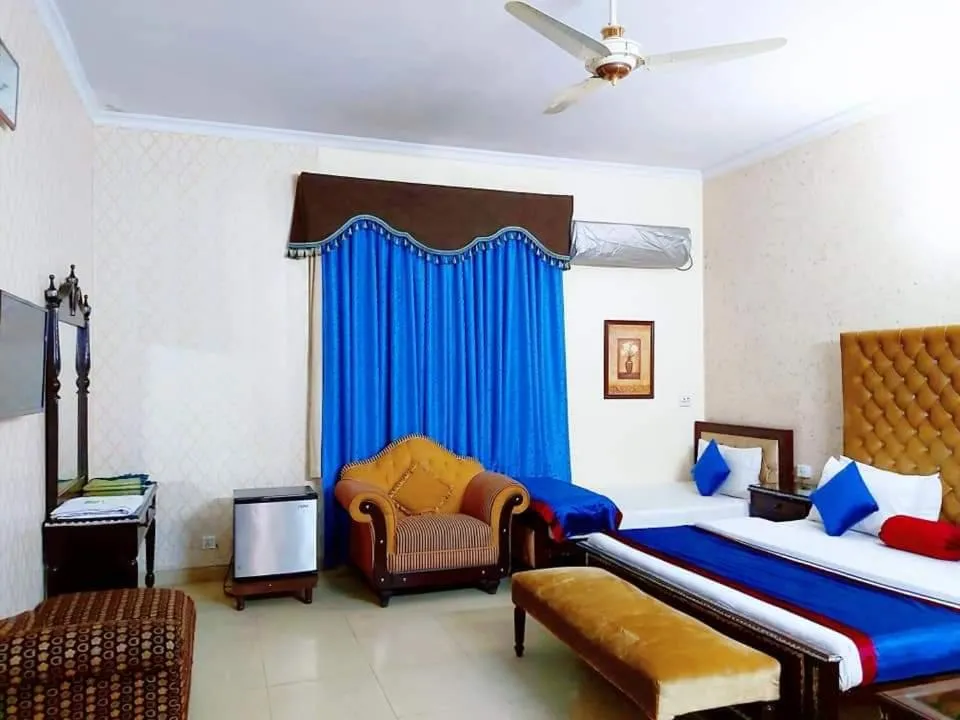 Bed in New Pakeeza Hotel