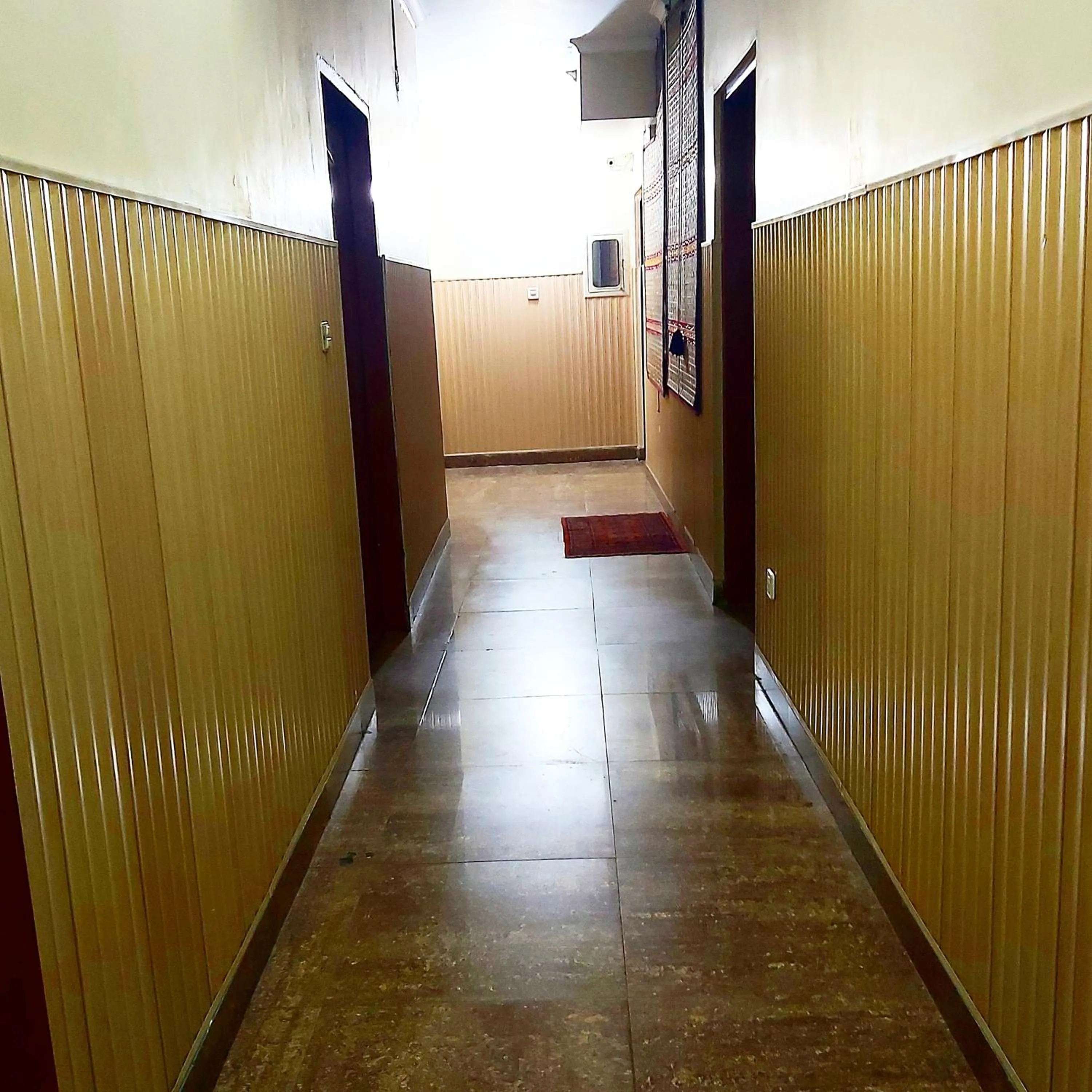 New Pakeeza Hotel