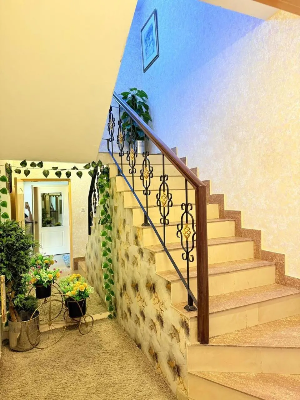 New Pakeeza Hotel