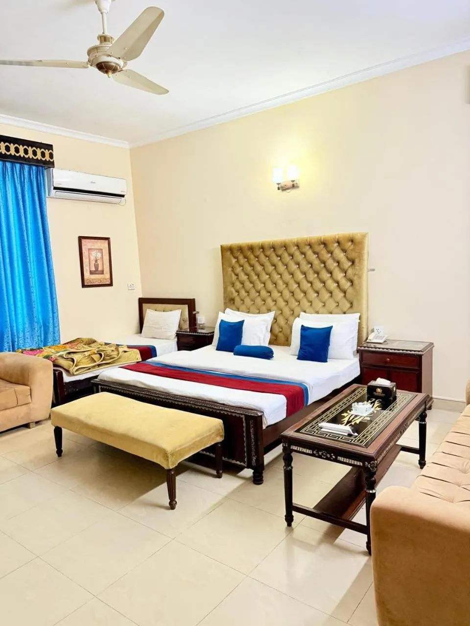 Bed in New Pakeeza Hotel