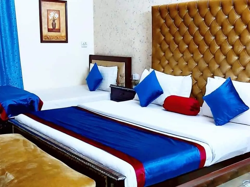 Bed in New Pakeeza Hotel