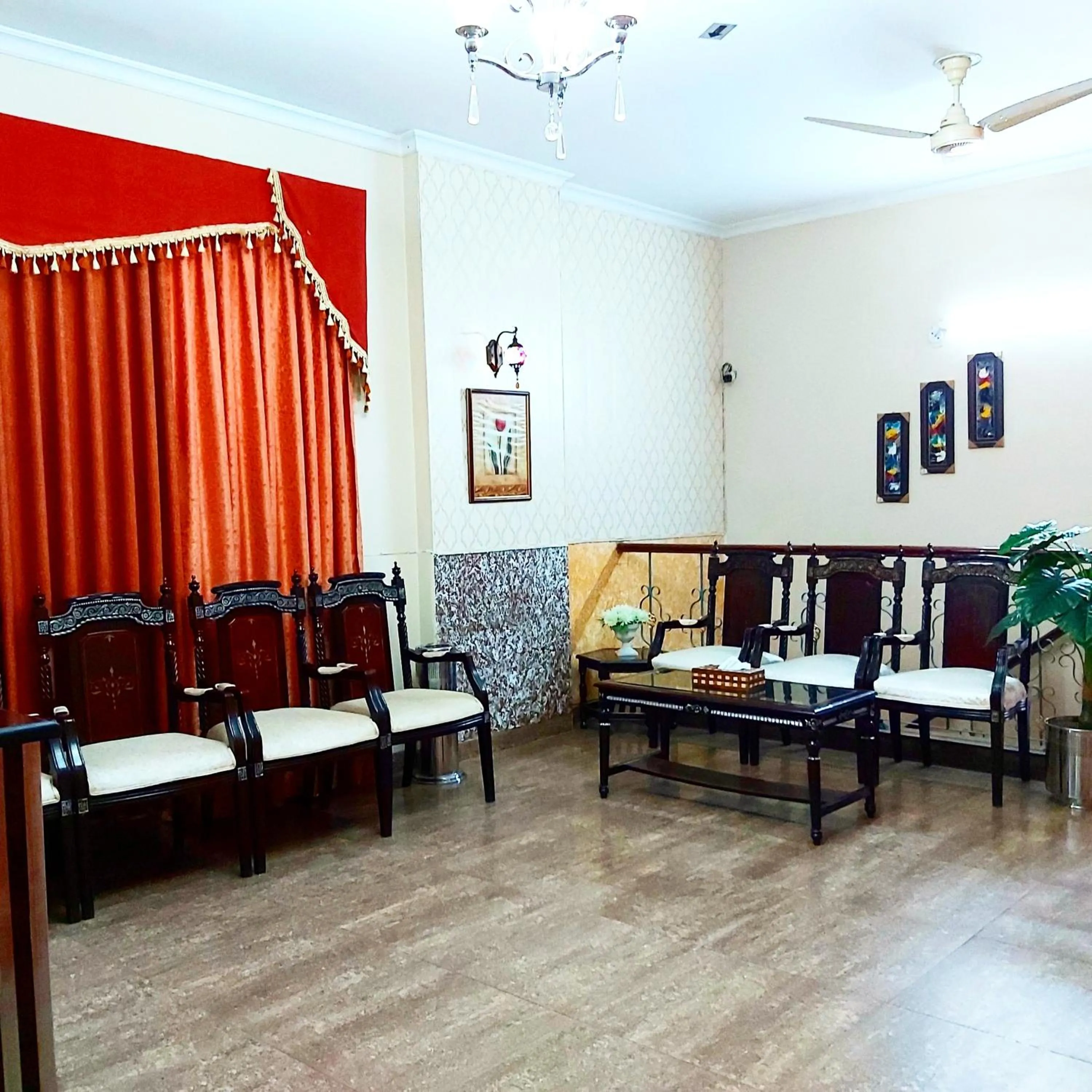 New Pakeeza Hotel
