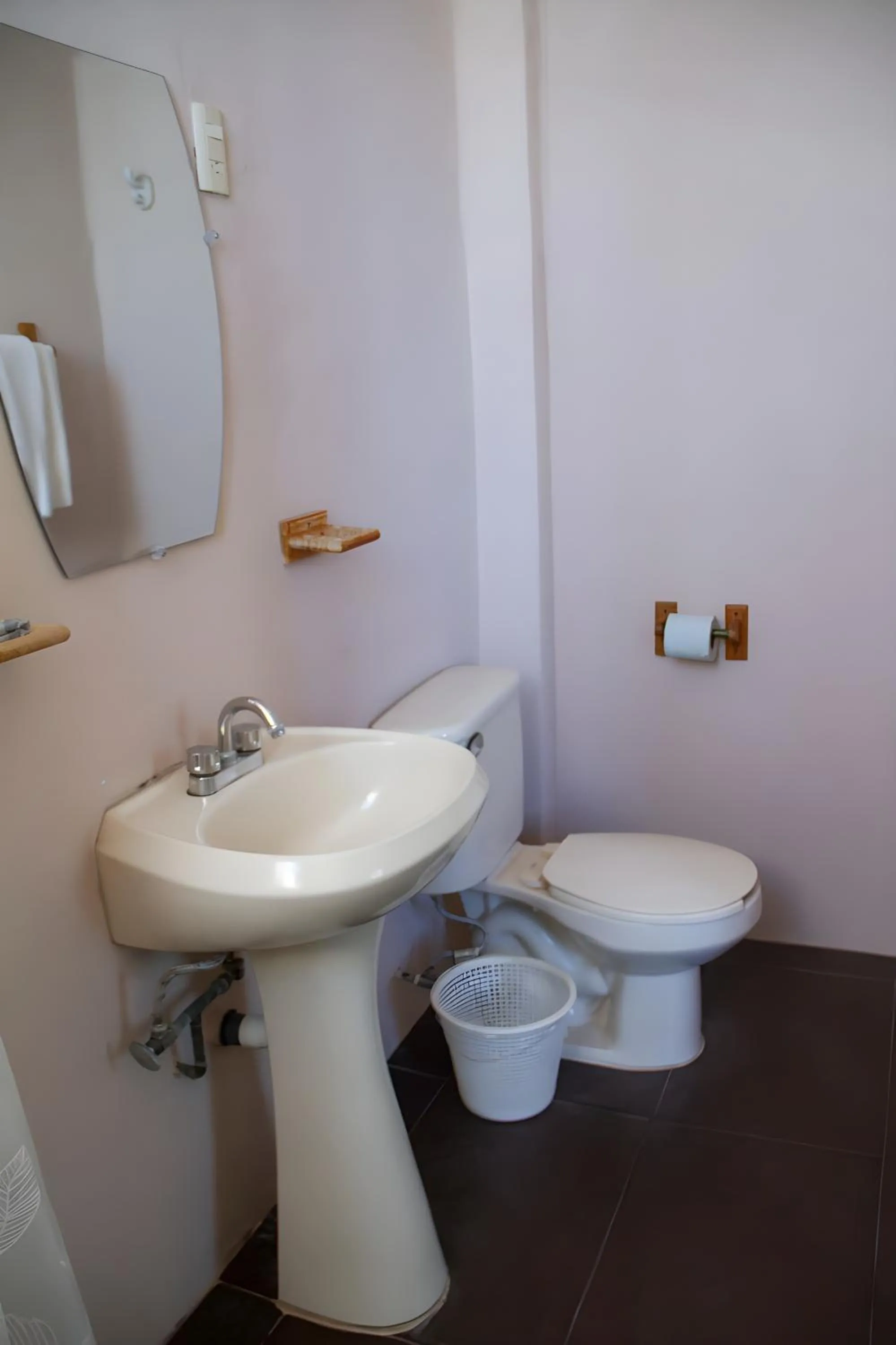 Bathroom in Hotel Cortaza Galería