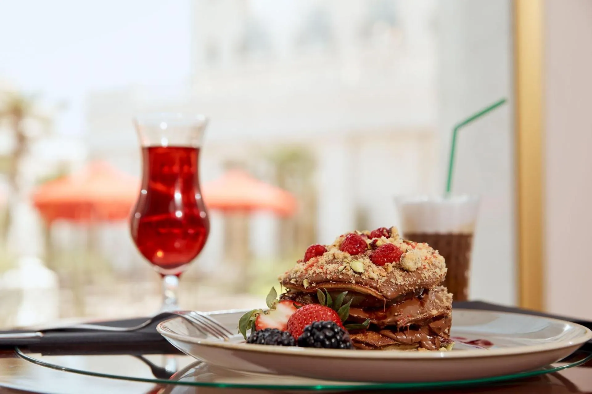 Restaurant/places to eat in Grand Hotel Palace