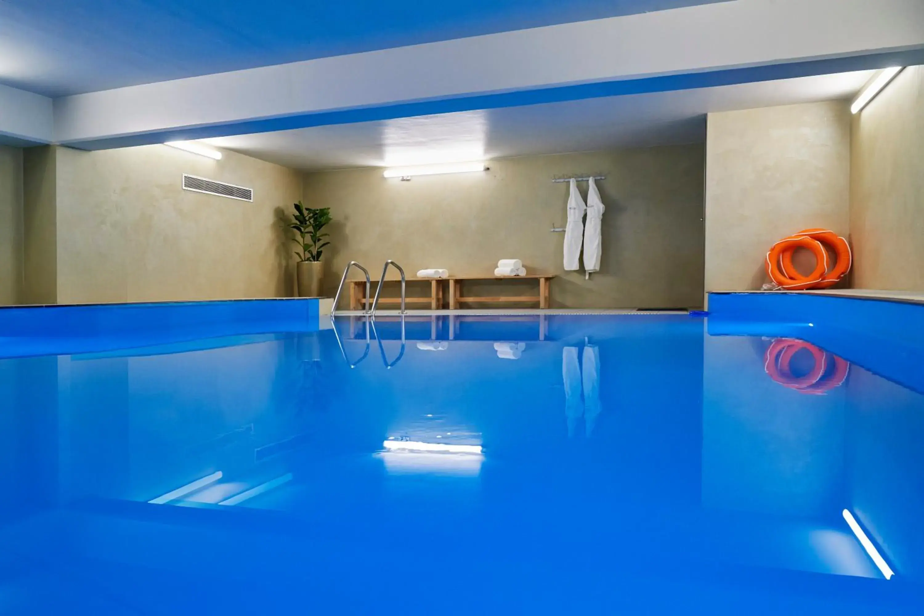 Pool view in Grand Hotel Palace Pool view in Grand Hotel Palace