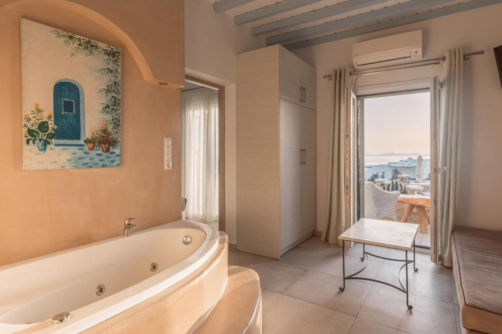 Photo of the whole room in Villa Konstantin Rooms & Suites