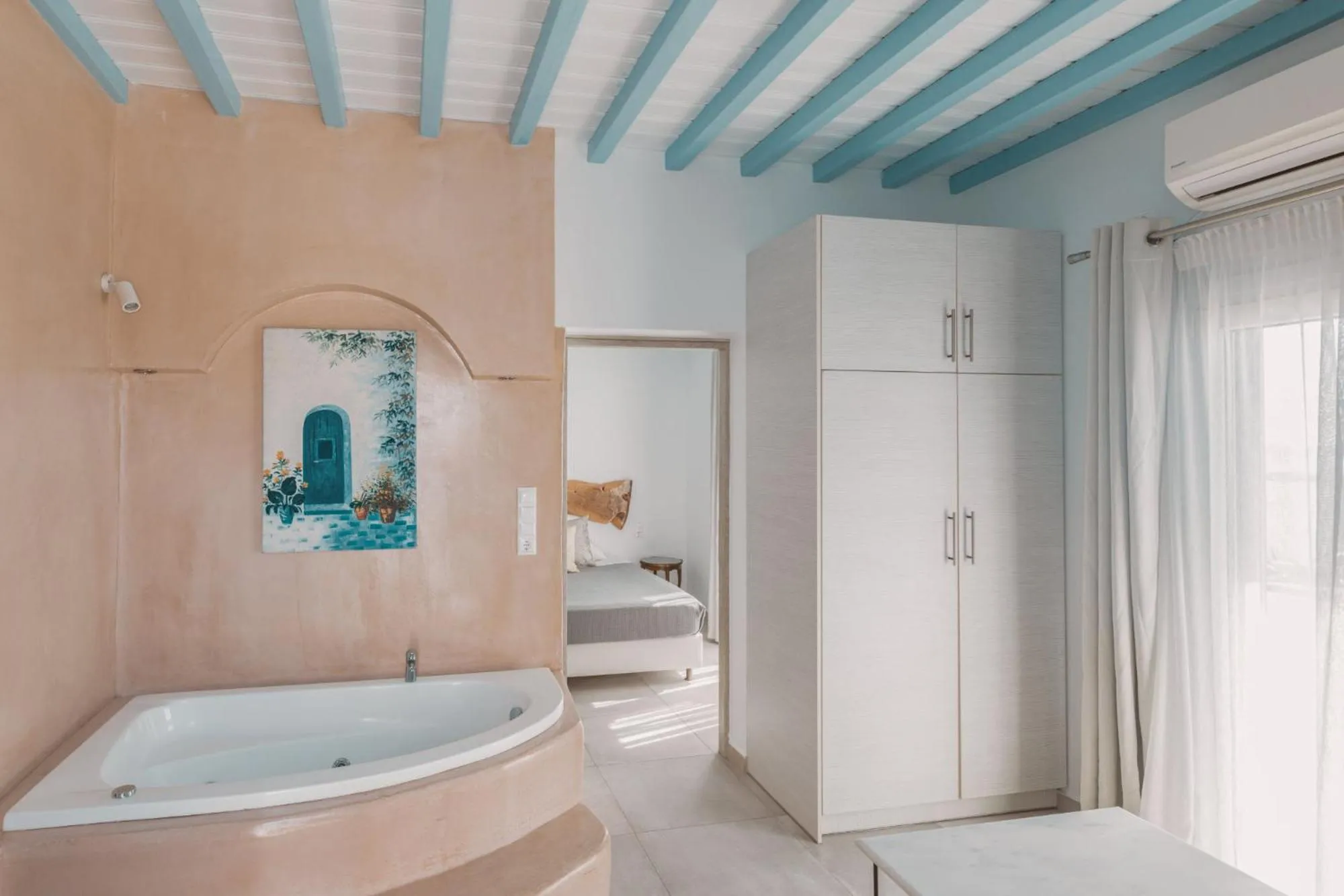 Photo of the whole room in Villa Konstantin Rooms & Suites