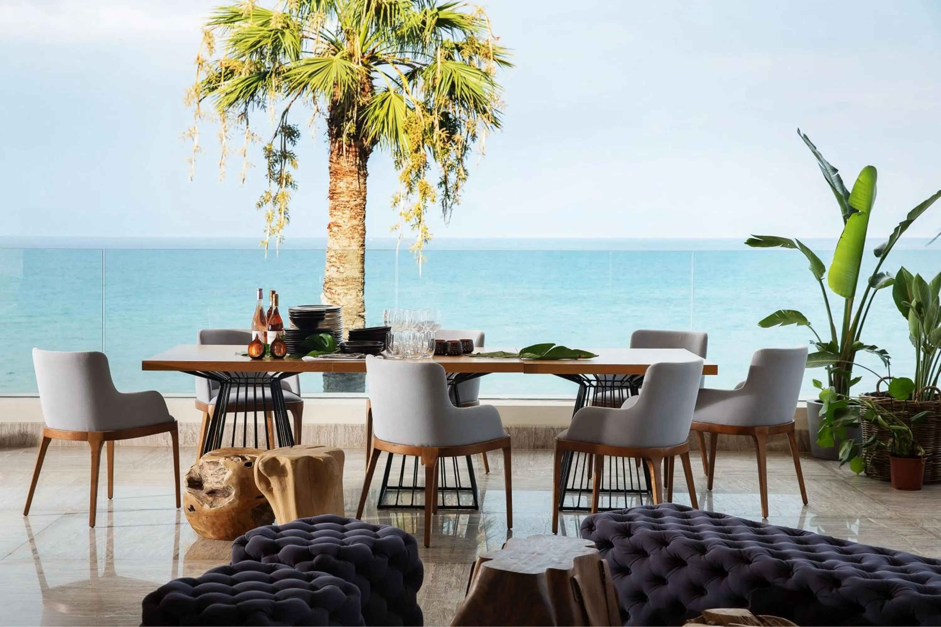 Lounge or bar in Domes Miramare, a Luxury Collection Resort, Corfu - Adults Only