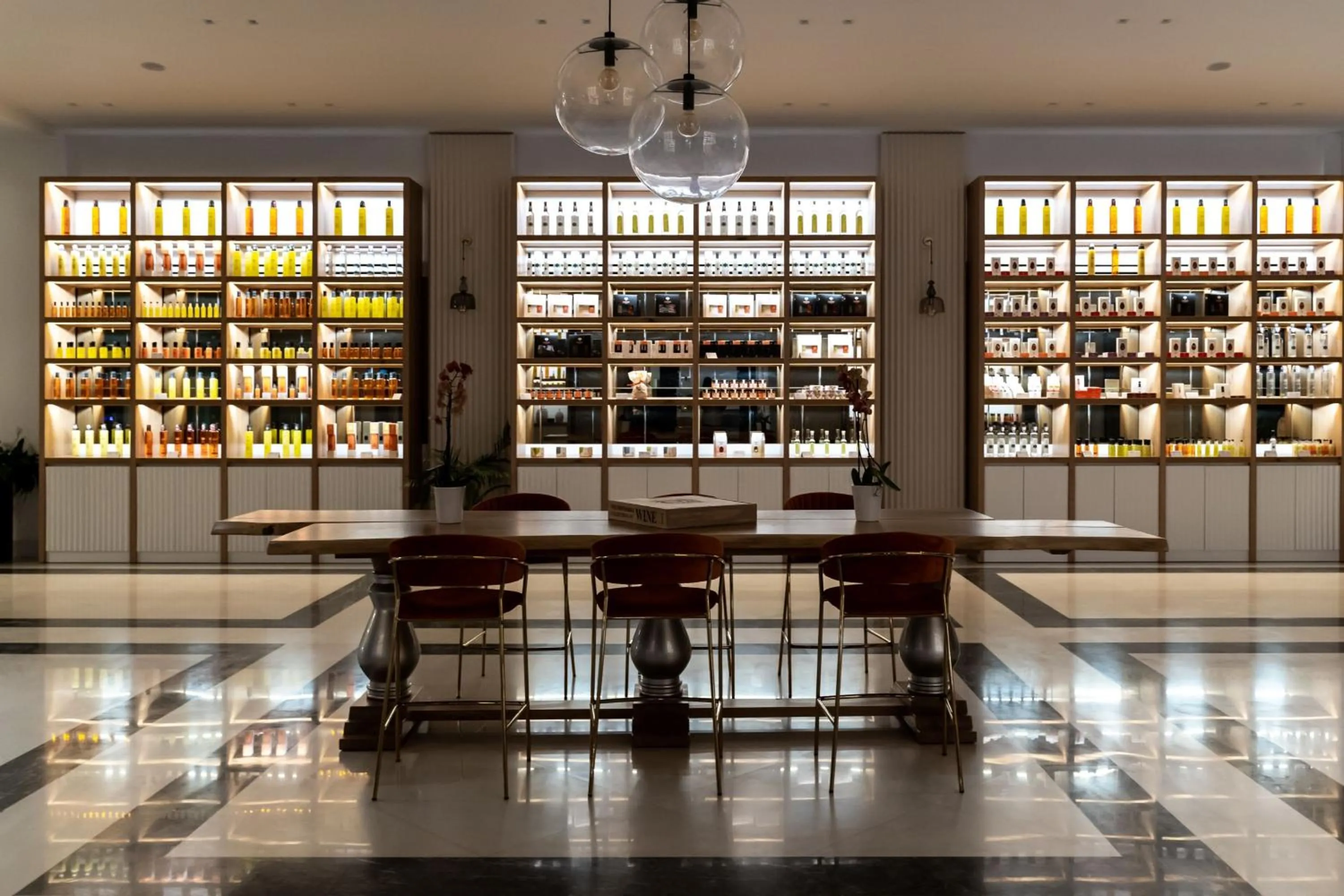 Restaurant/places to eat in Domes Miramare, a Luxury Collection Resort, Corfu - Adults Only