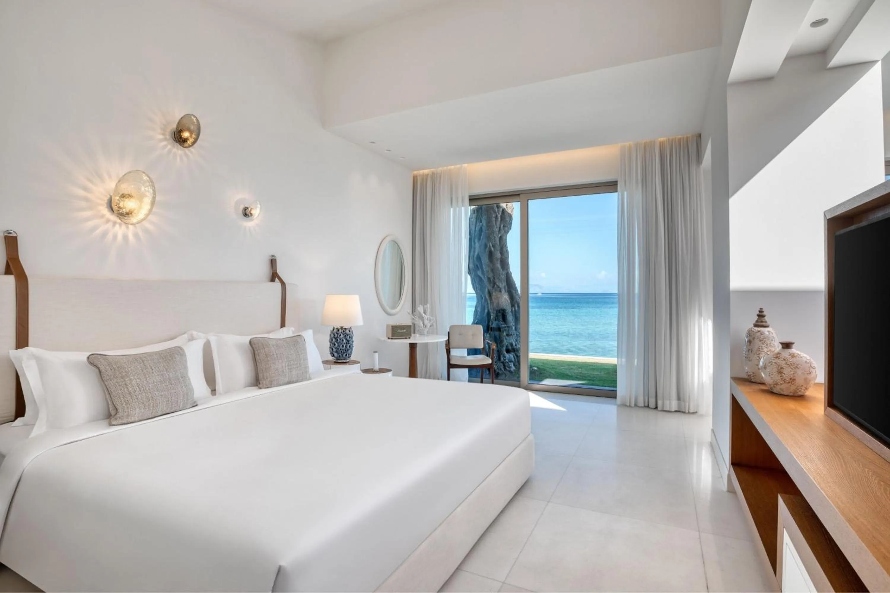 Swimming pool, Bed in Domes Miramare, a Luxury Collection Resort, Corfu - Adults Only