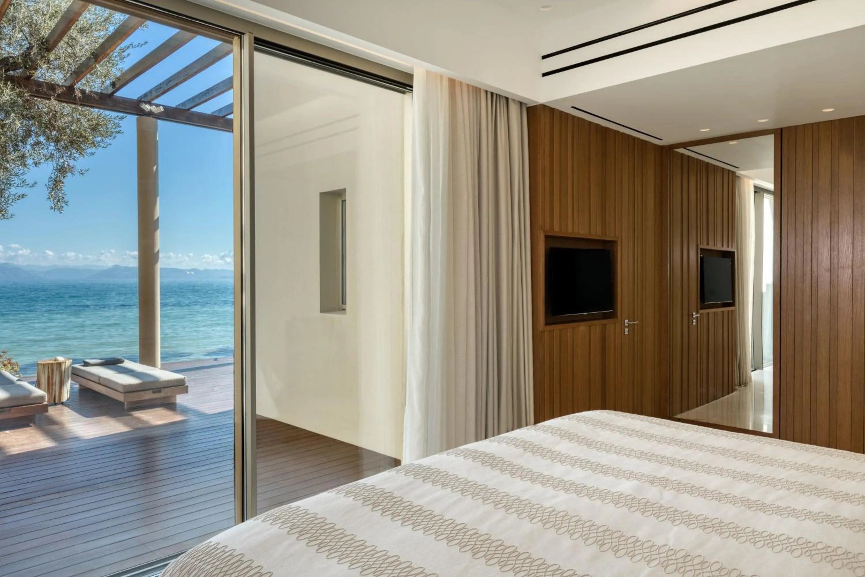 Bedroom, Bed in Domes Miramare, a Luxury Collection Resort, Corfu - Adults Only