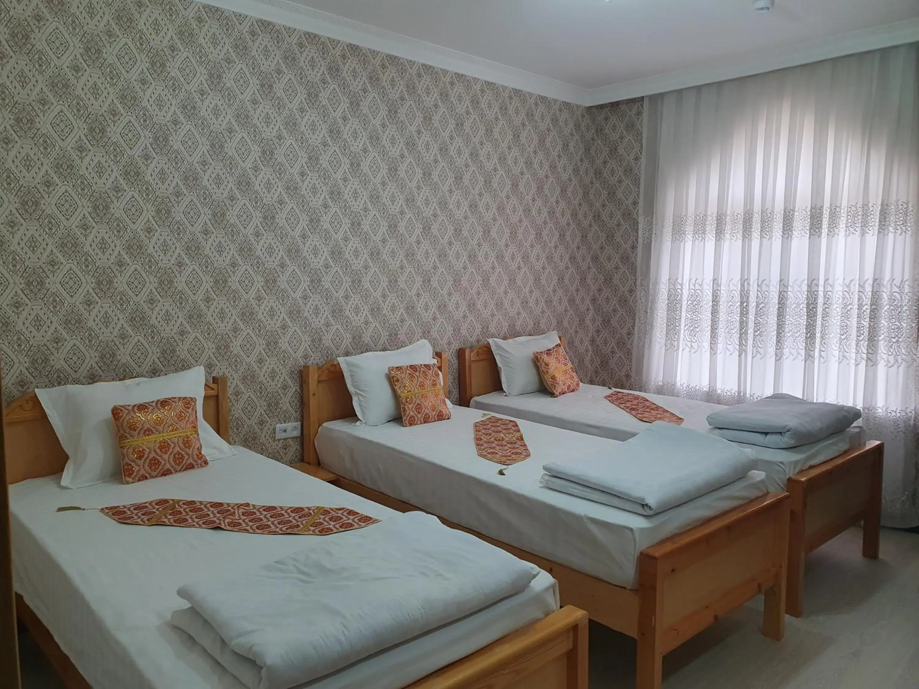 Qamar Hotel Qamar Hotel